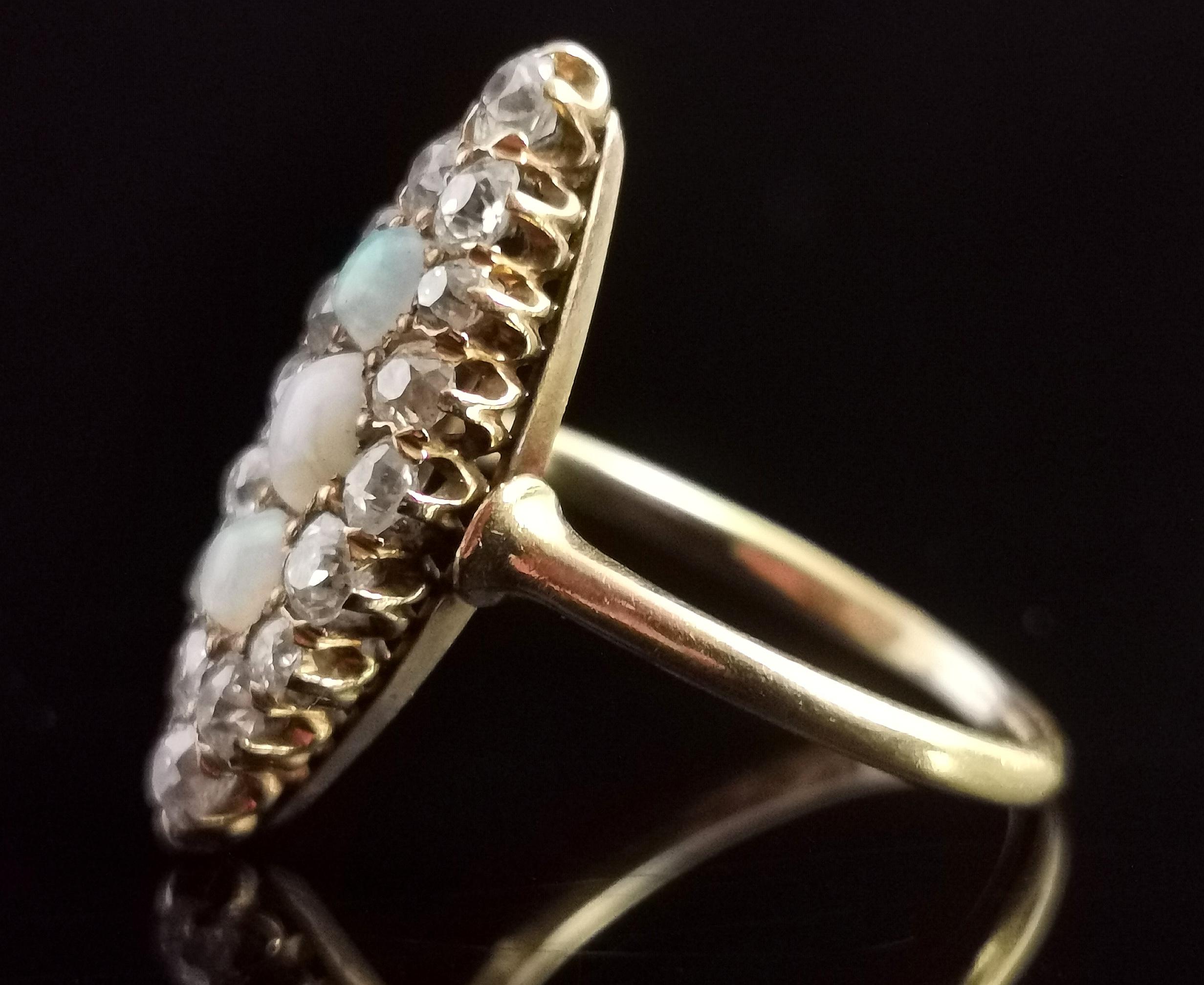 Antique Diamond and Opal Navette Ring, 18 Karat Yellow Gold, Edwardian In Good Condition For Sale In NEWARK, GB