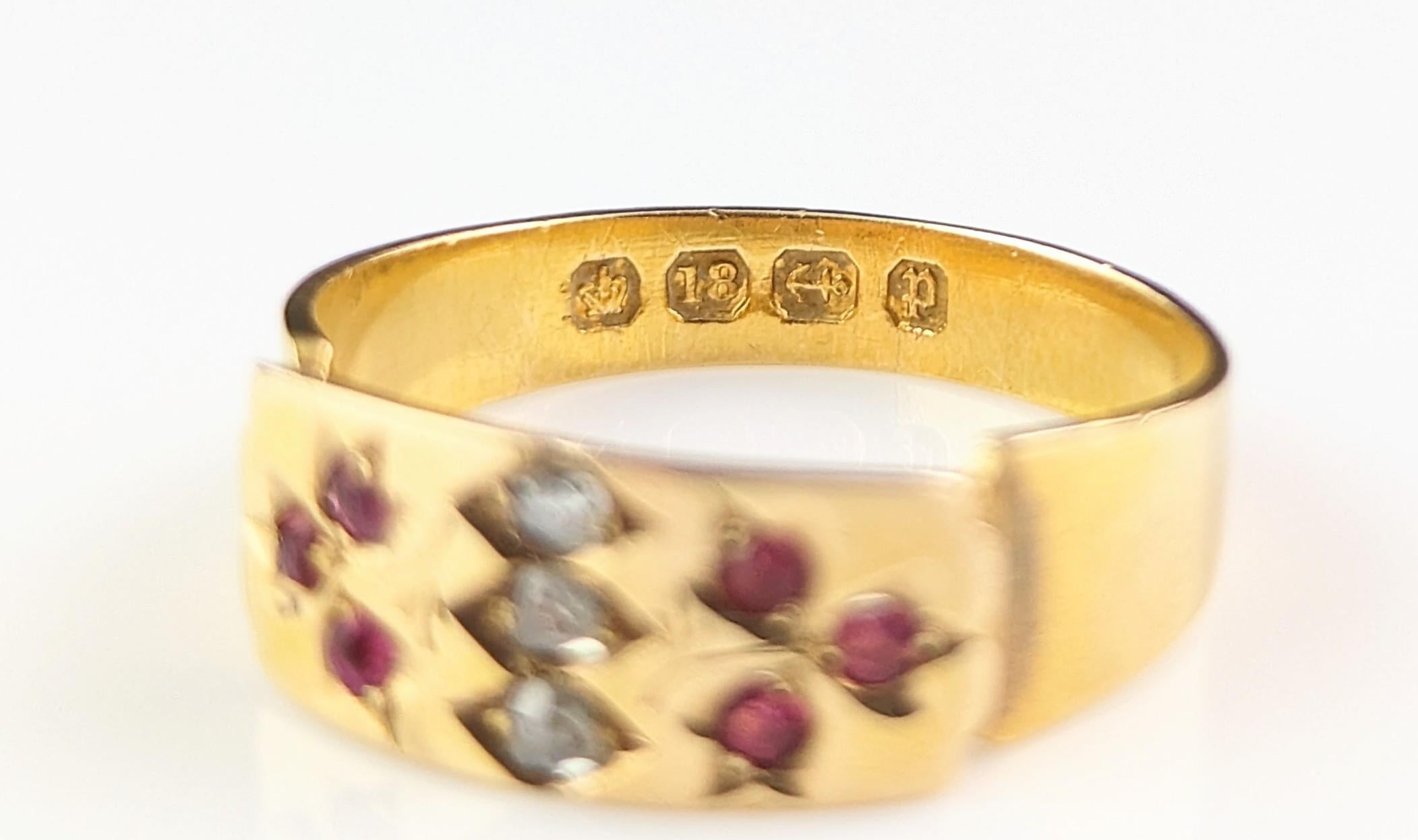 Bague Shamrock ancienne en or 18 carats avec diamants et pâte, style victorien  en vente 7