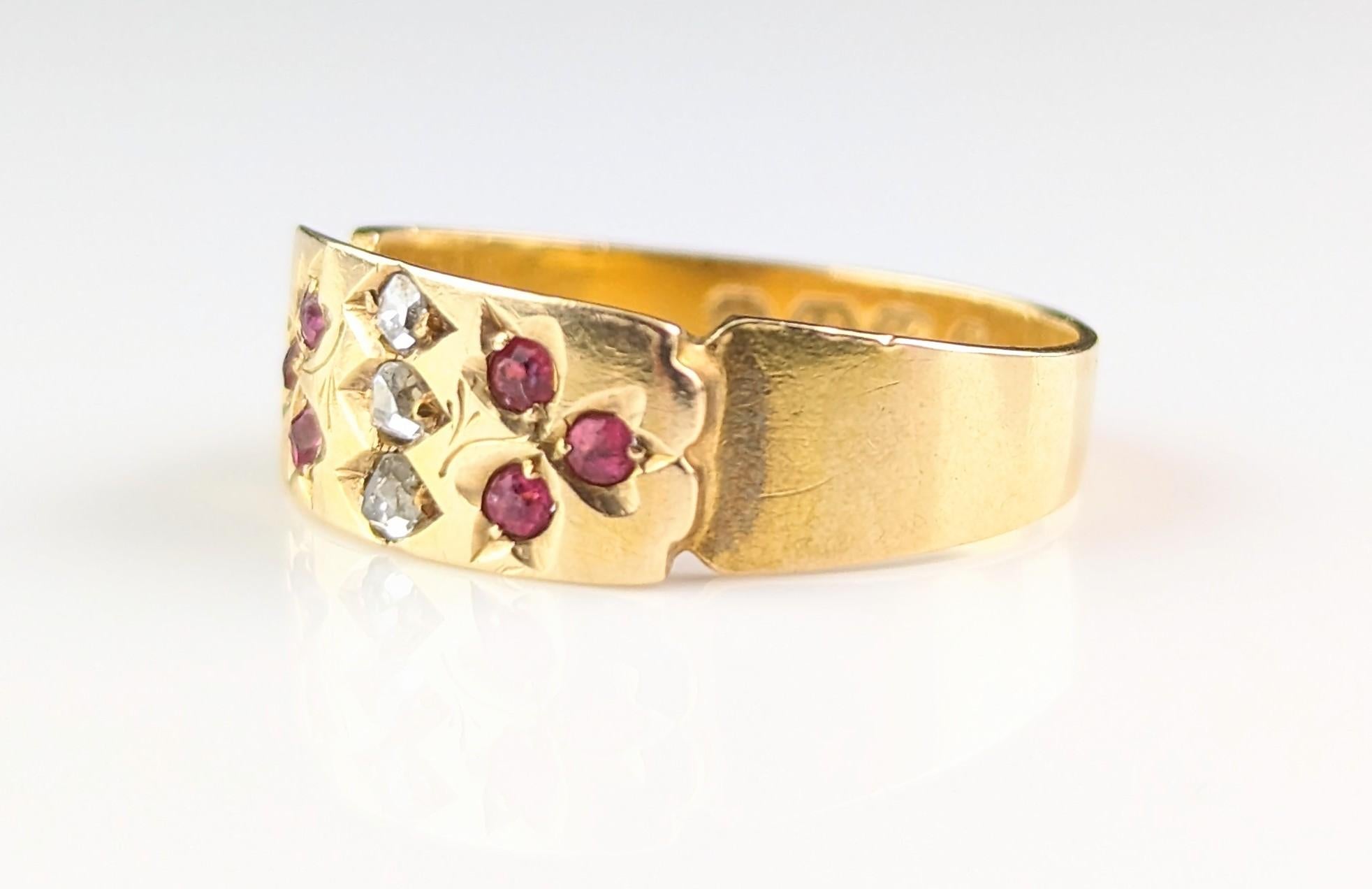 Antiker Shamrock-Ring aus 18 Karat Gold mit Diamanten und Paste, viktorianisch  im Angebot 8