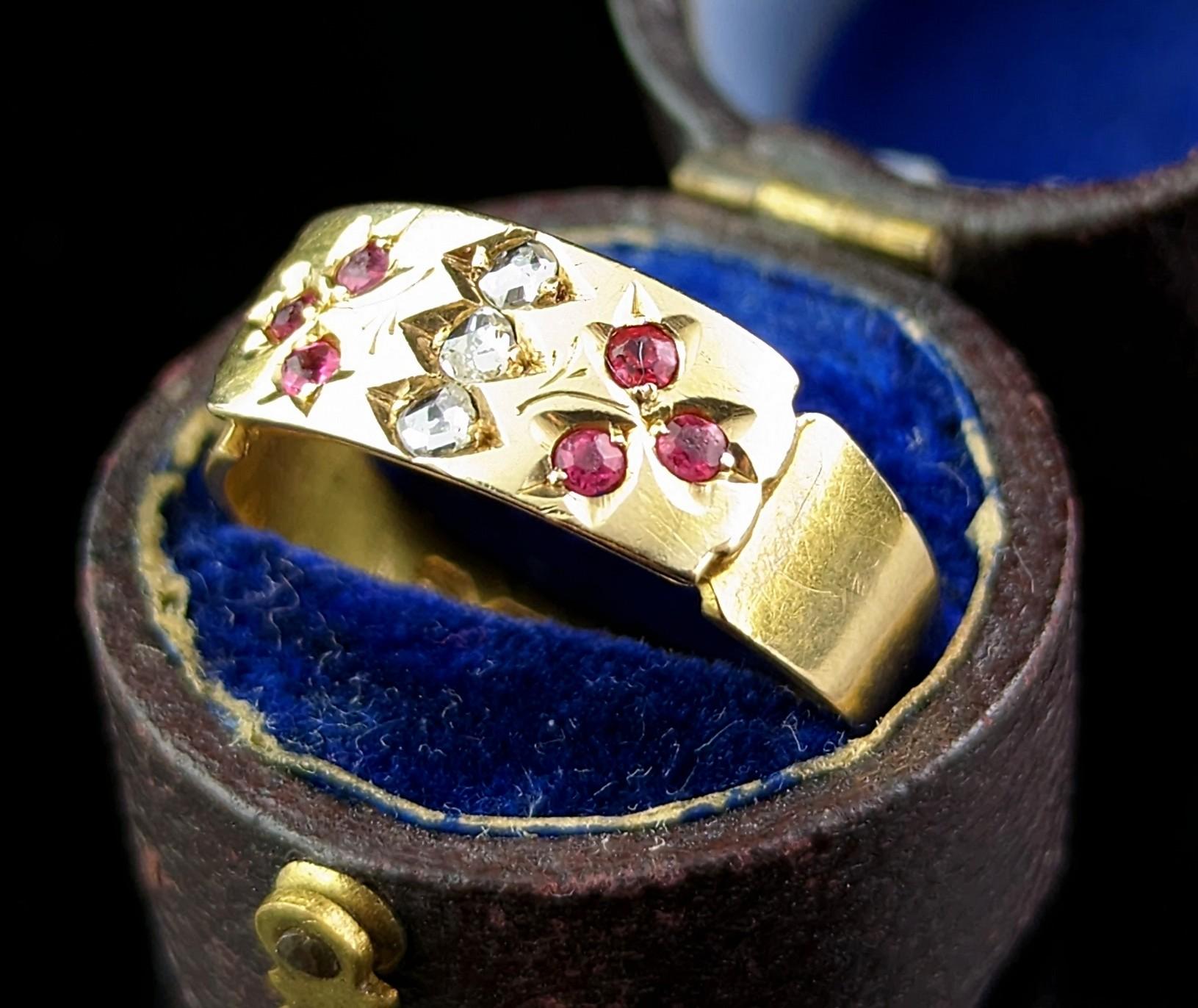 Antiker Shamrock-Ring aus 18 Karat Gold mit Diamanten und Paste, viktorianisch  (Viktorianisch) im Angebot