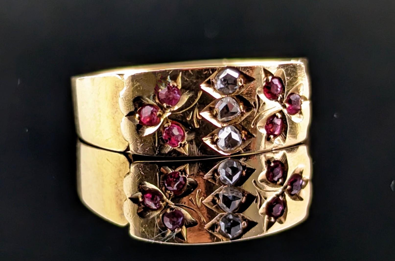 Antiker Shamrock-Ring aus 18 Karat Gold mit Diamanten und Paste, viktorianisch  im Angebot 3