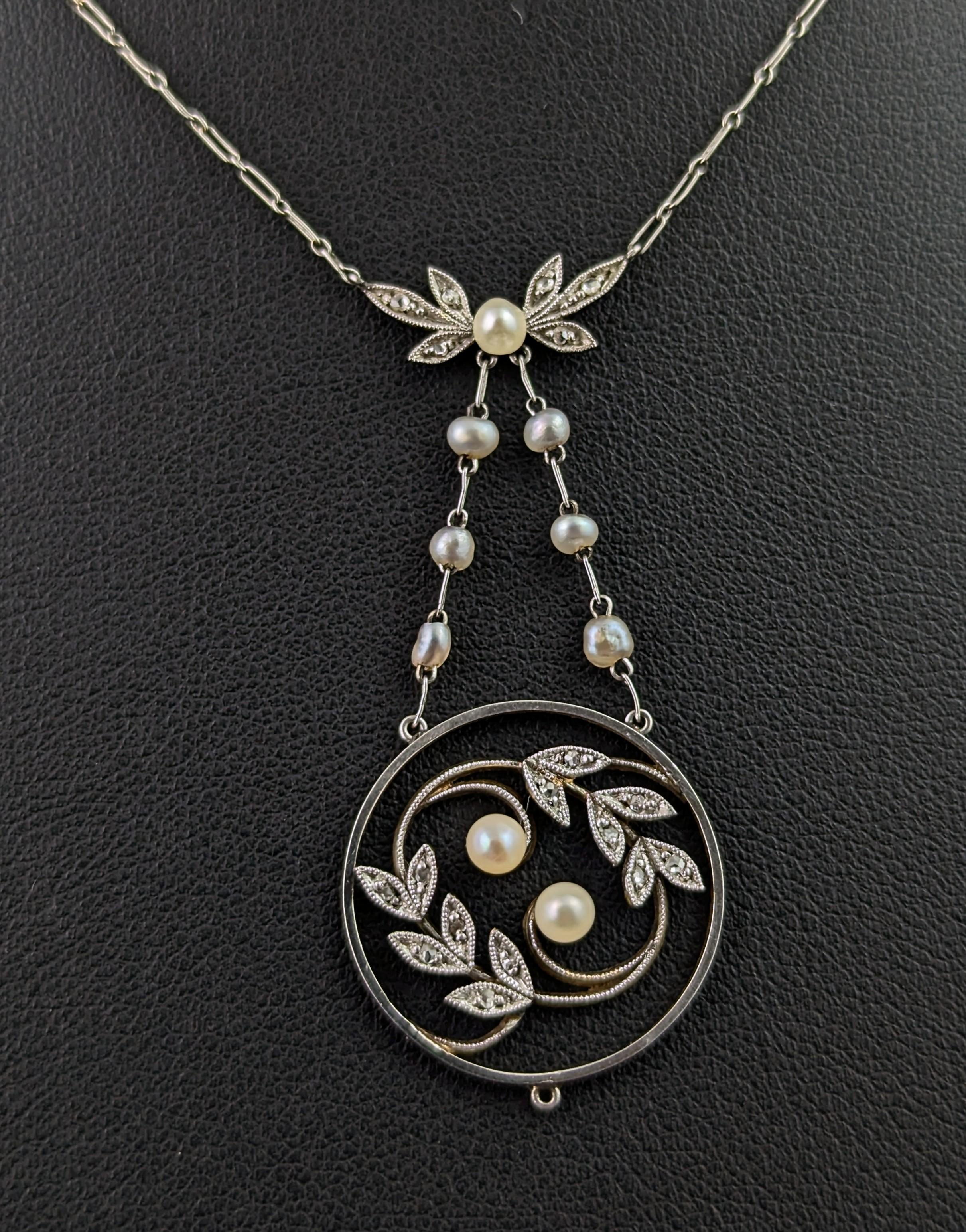 Antique Diamond and Pearl pendant necklace, Edwardian For Sale 5