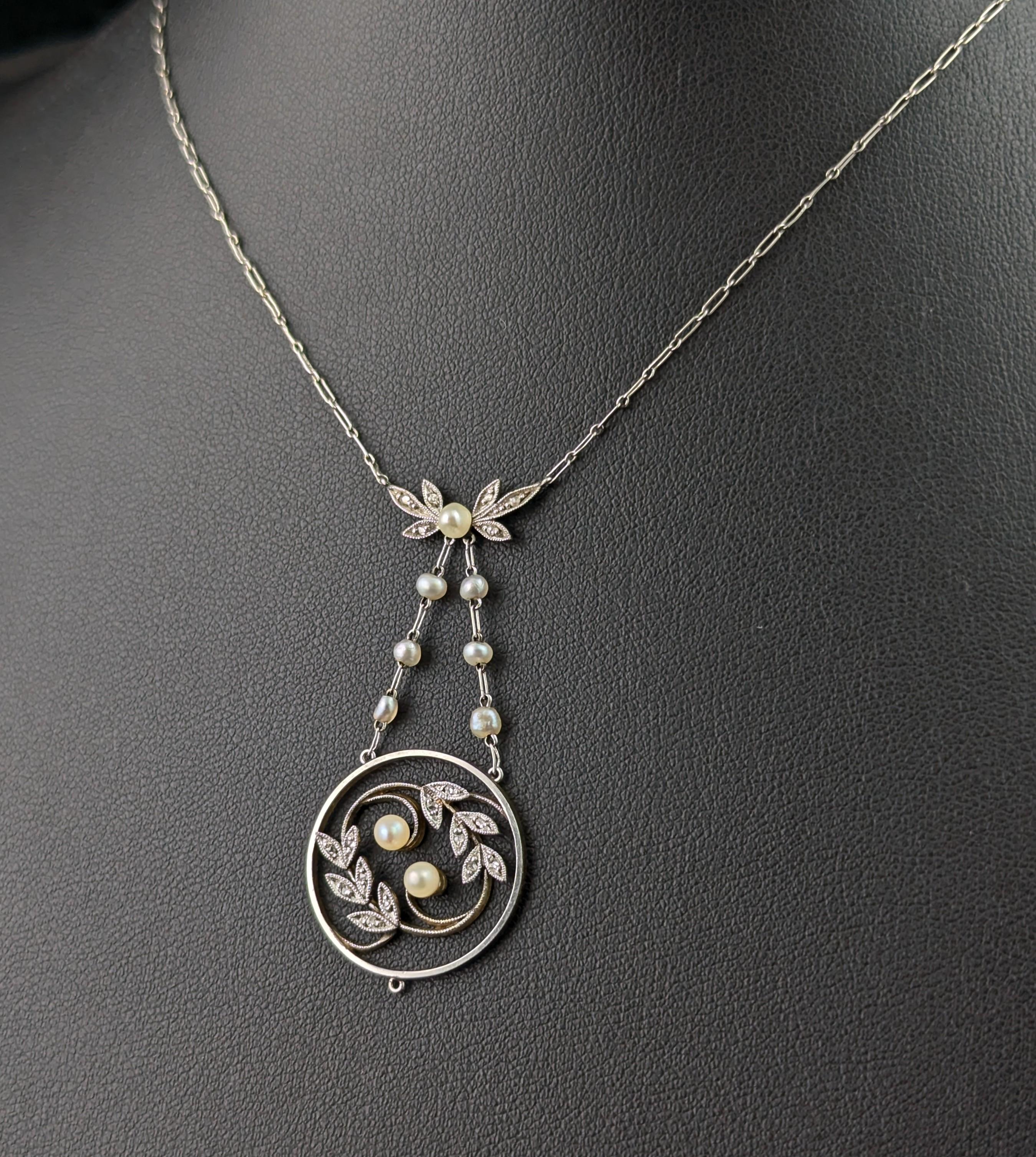 Antique Diamond and Pearl pendant necklace, Edwardian For Sale 6