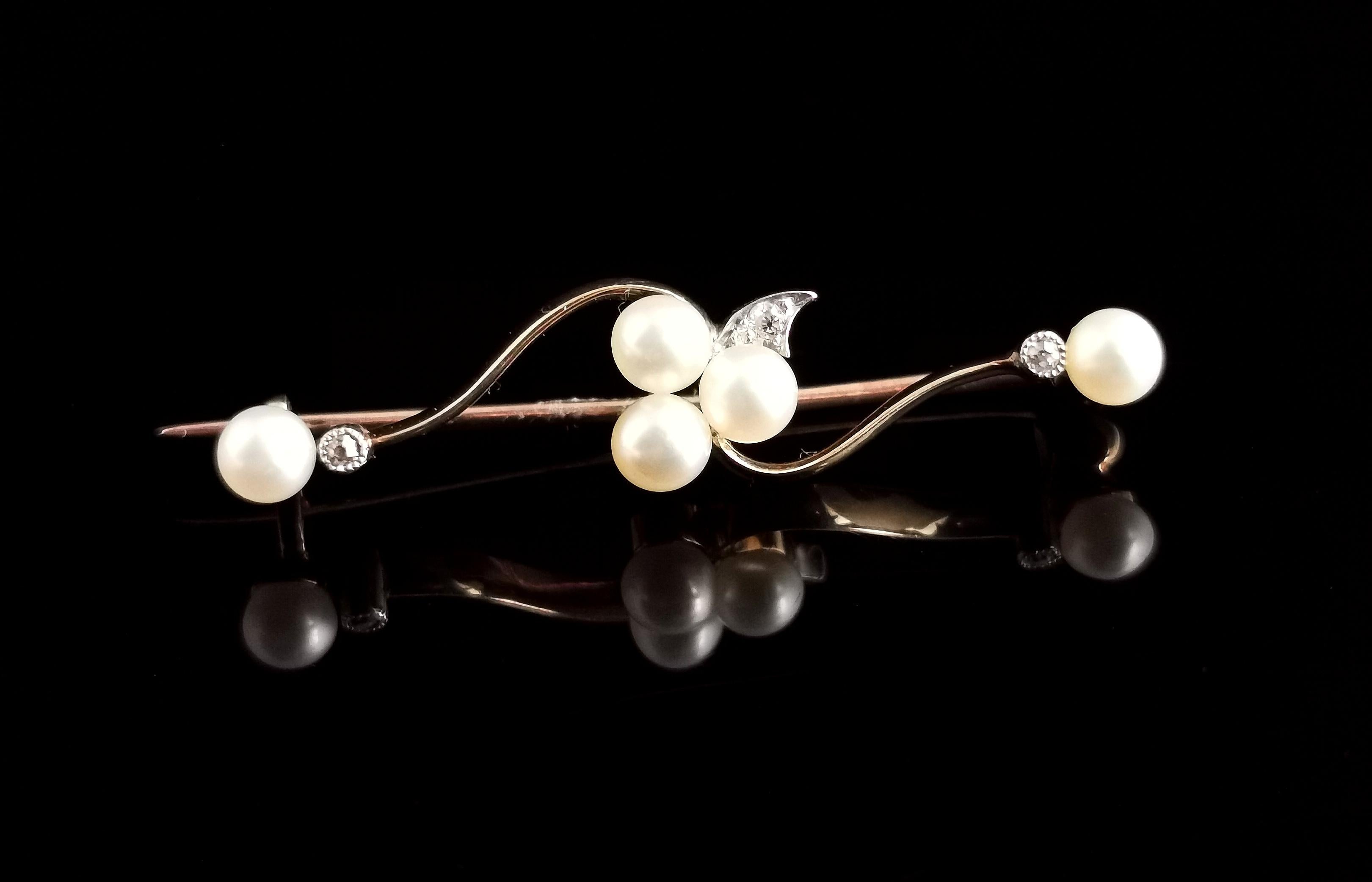 Antique Diamond and Pearl Shamrock Brooch, 9k Gold and Silver 6