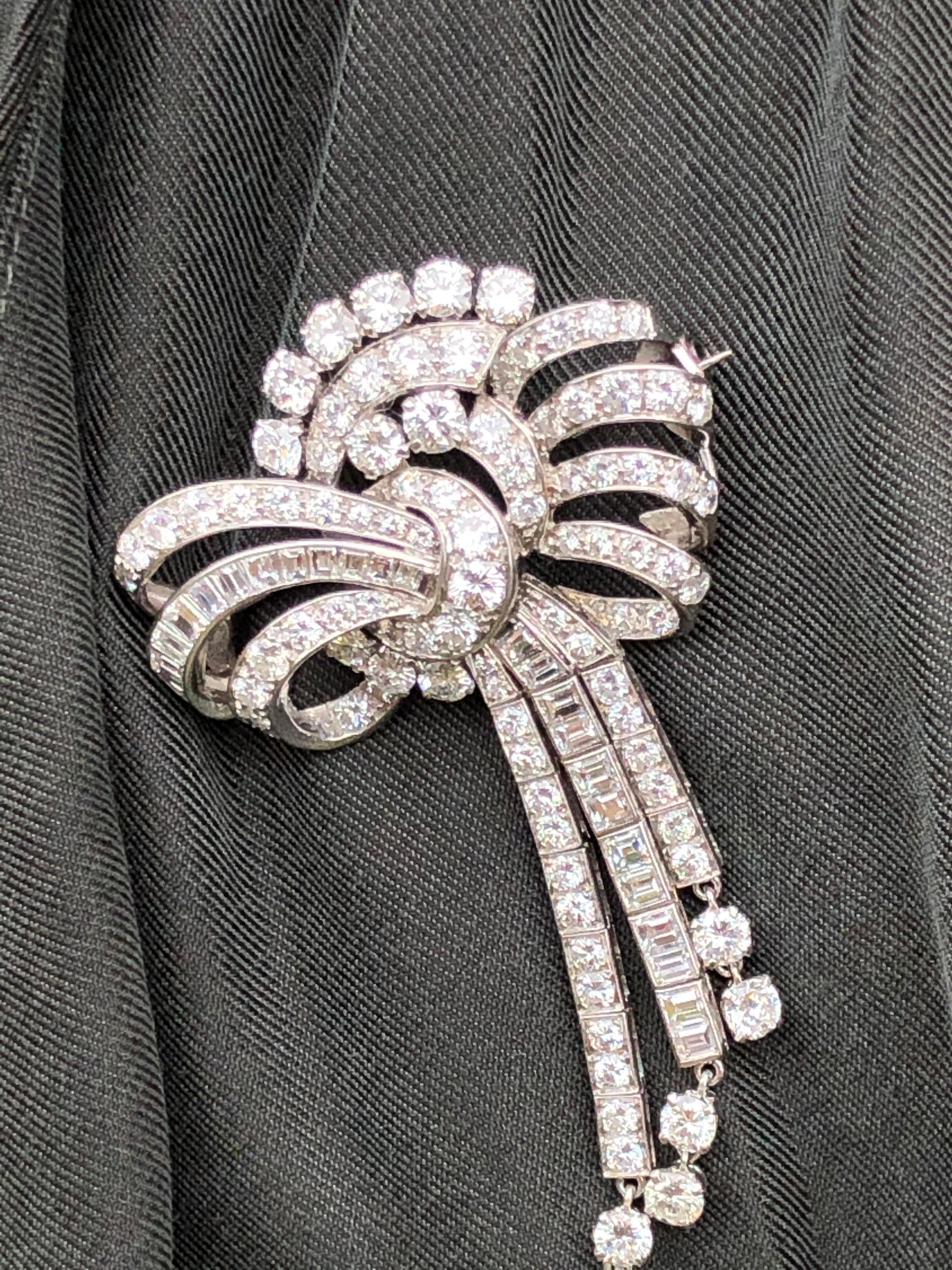 Art Deco Antique Diamond and Platinum Bow Brooch