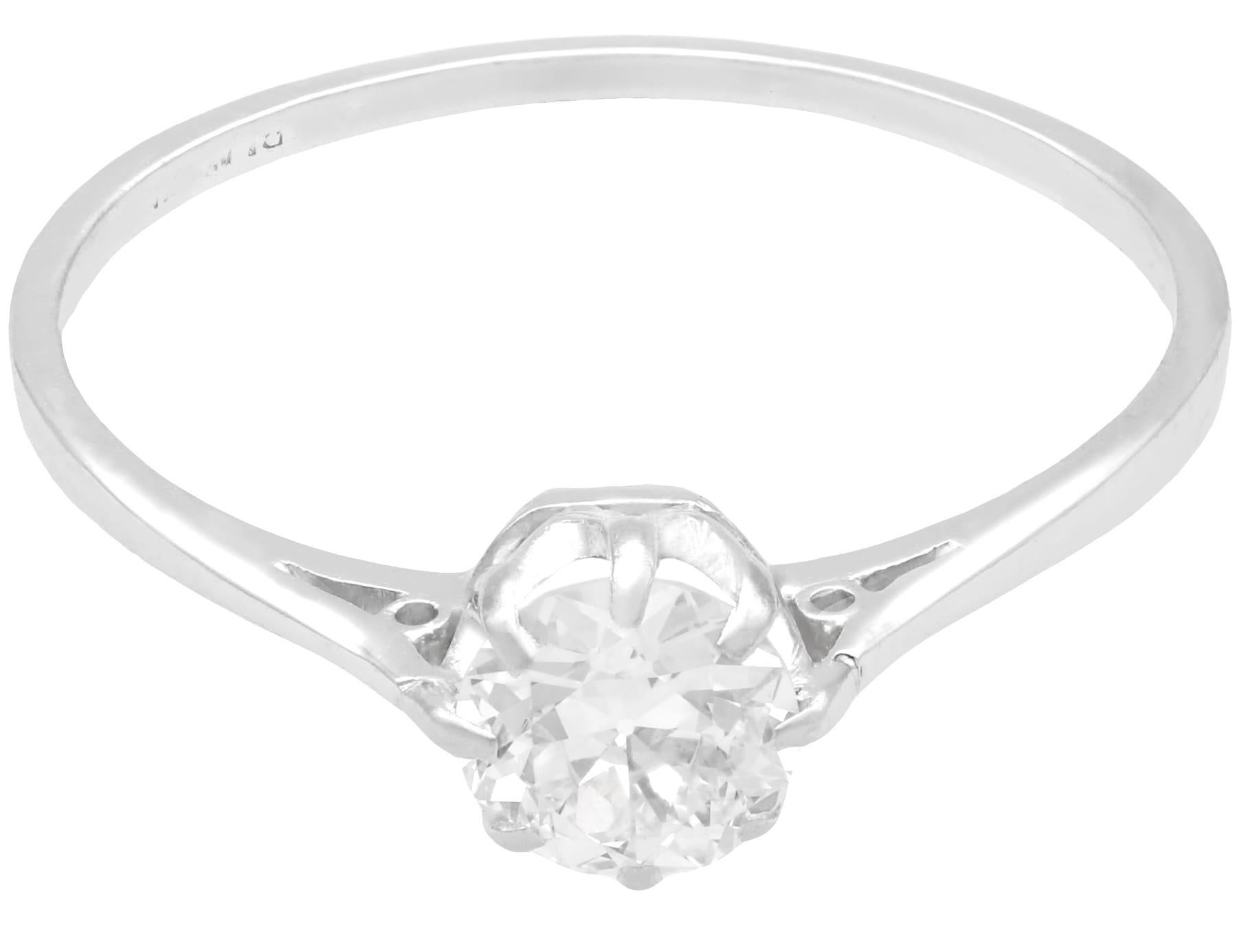 Bague de fiançailles solitaire ancienne en diamant et platine, vers 1930 Pour femmes en vente