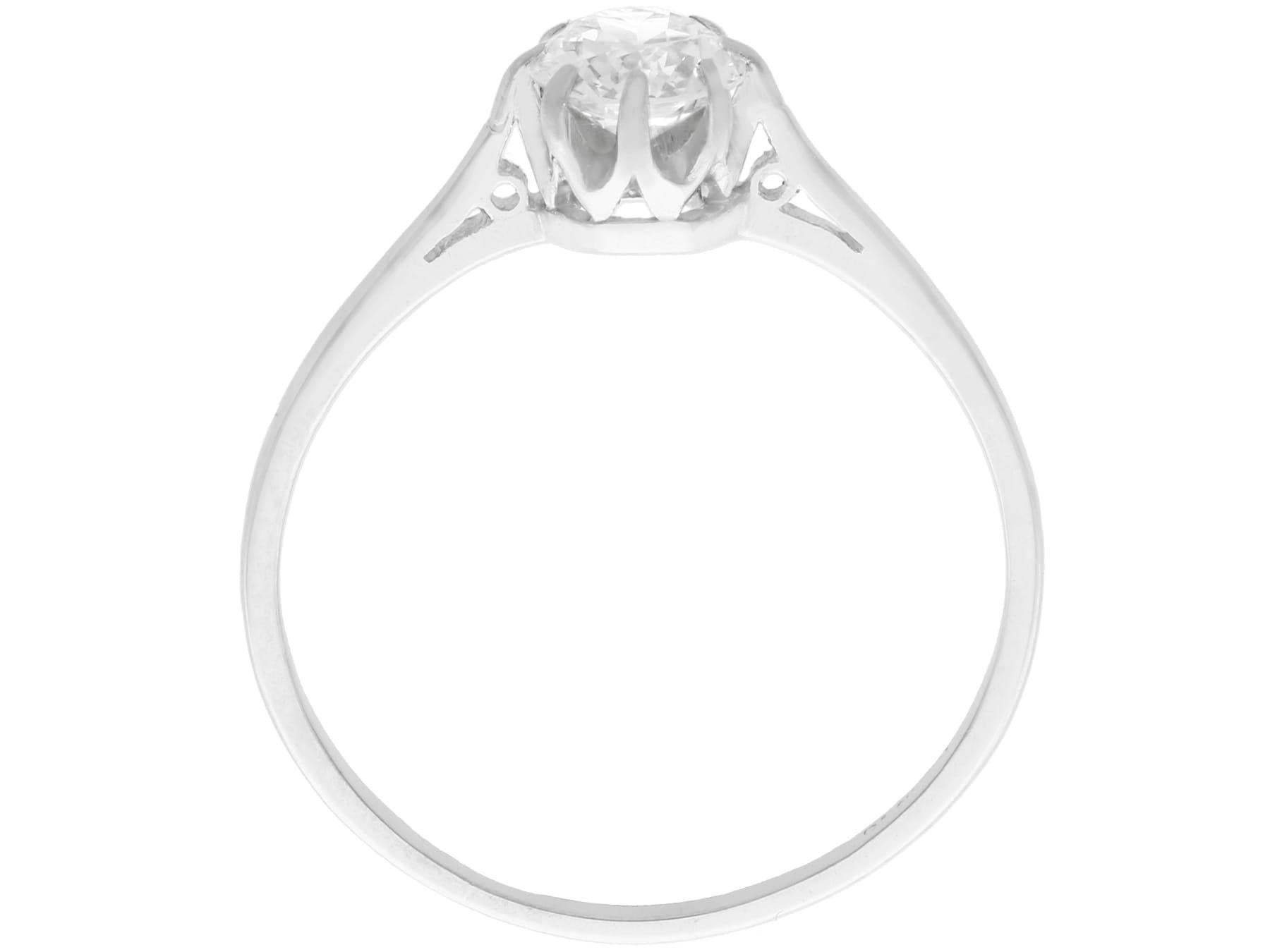 Antique Diamond and Platinum Solitaire Engagement Ring, circa 1930 For Sale 1