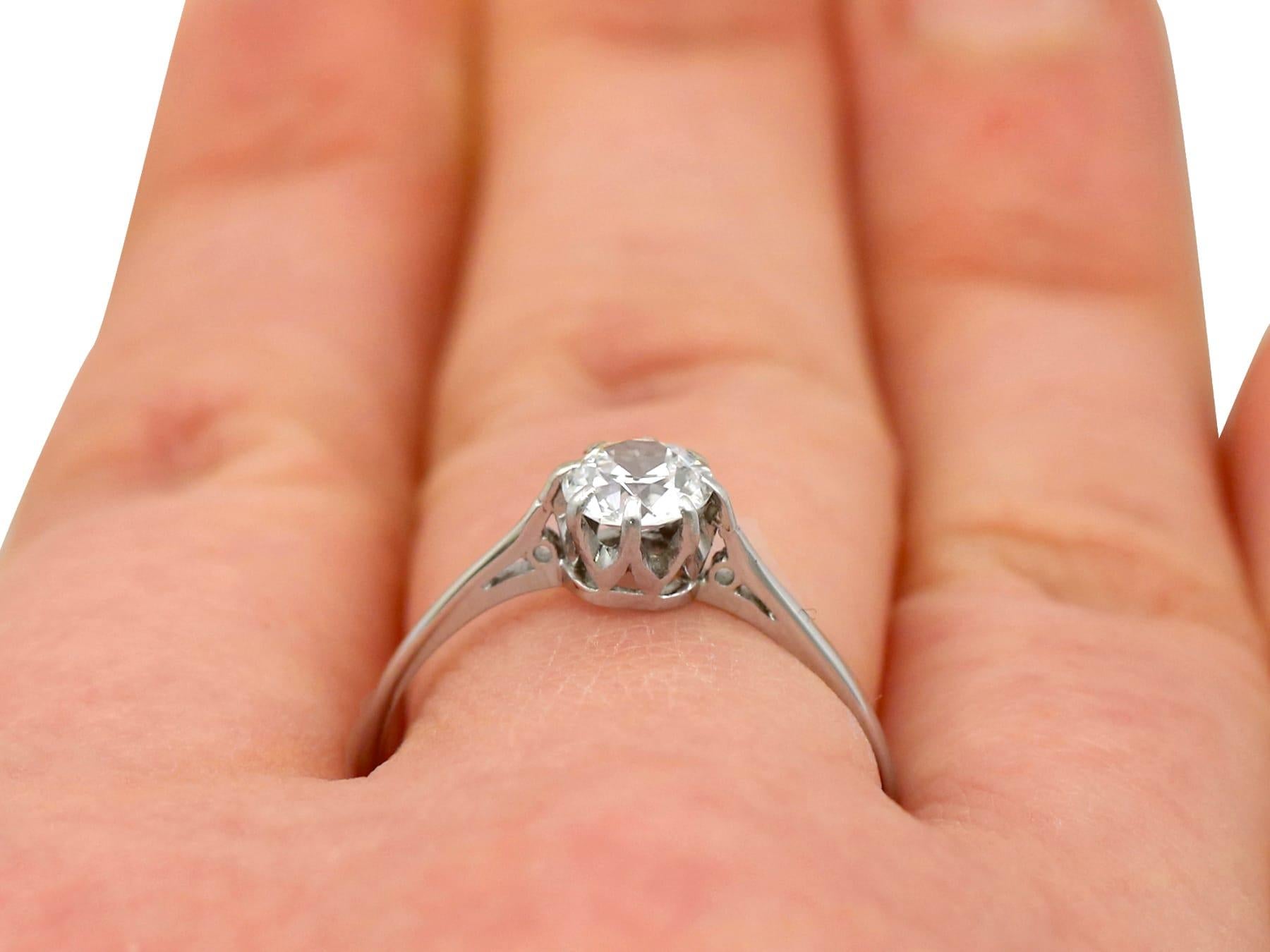 Antique Diamond and Platinum Solitaire Engagement Ring, circa 1930 For Sale 4