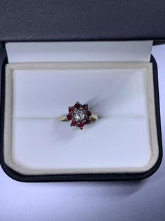 Antique Diamond And Ruby Cluster 18k Yellow Gold Ring.