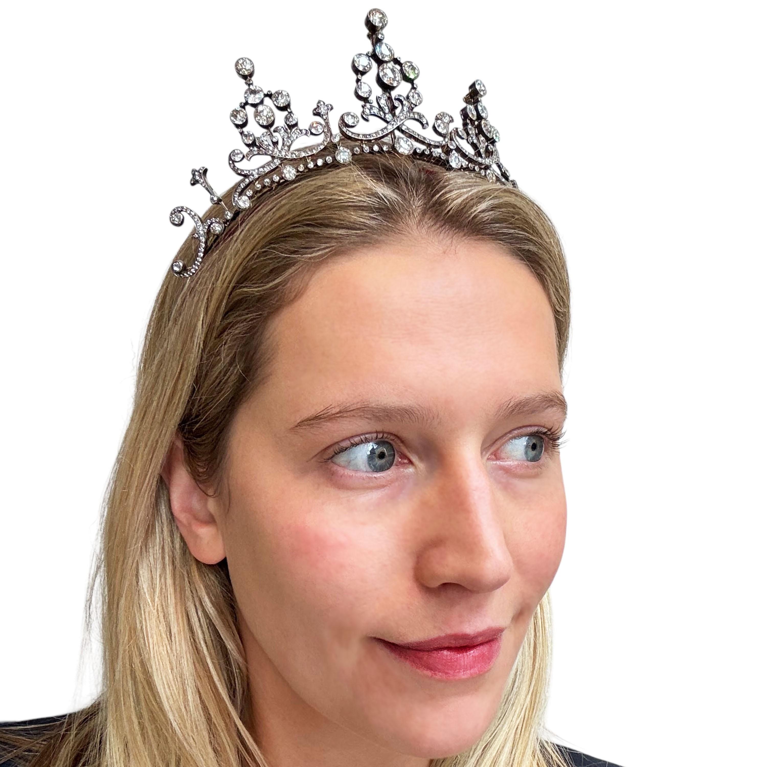 Collana con tiara in argento e diamanti antichi, circa 1900, 45,62 carati in vendita 4