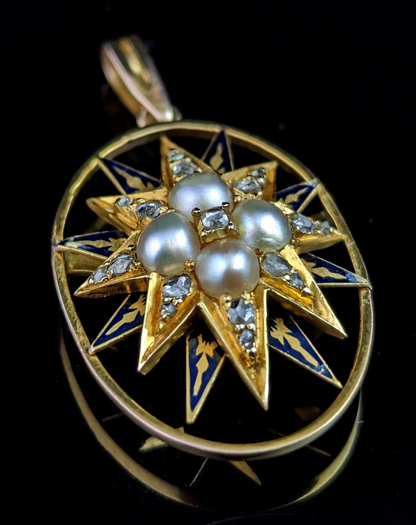 Pendentif étoile ancienne en or 9 carats, diamants et perles fendues, émail bleu  en vente 5