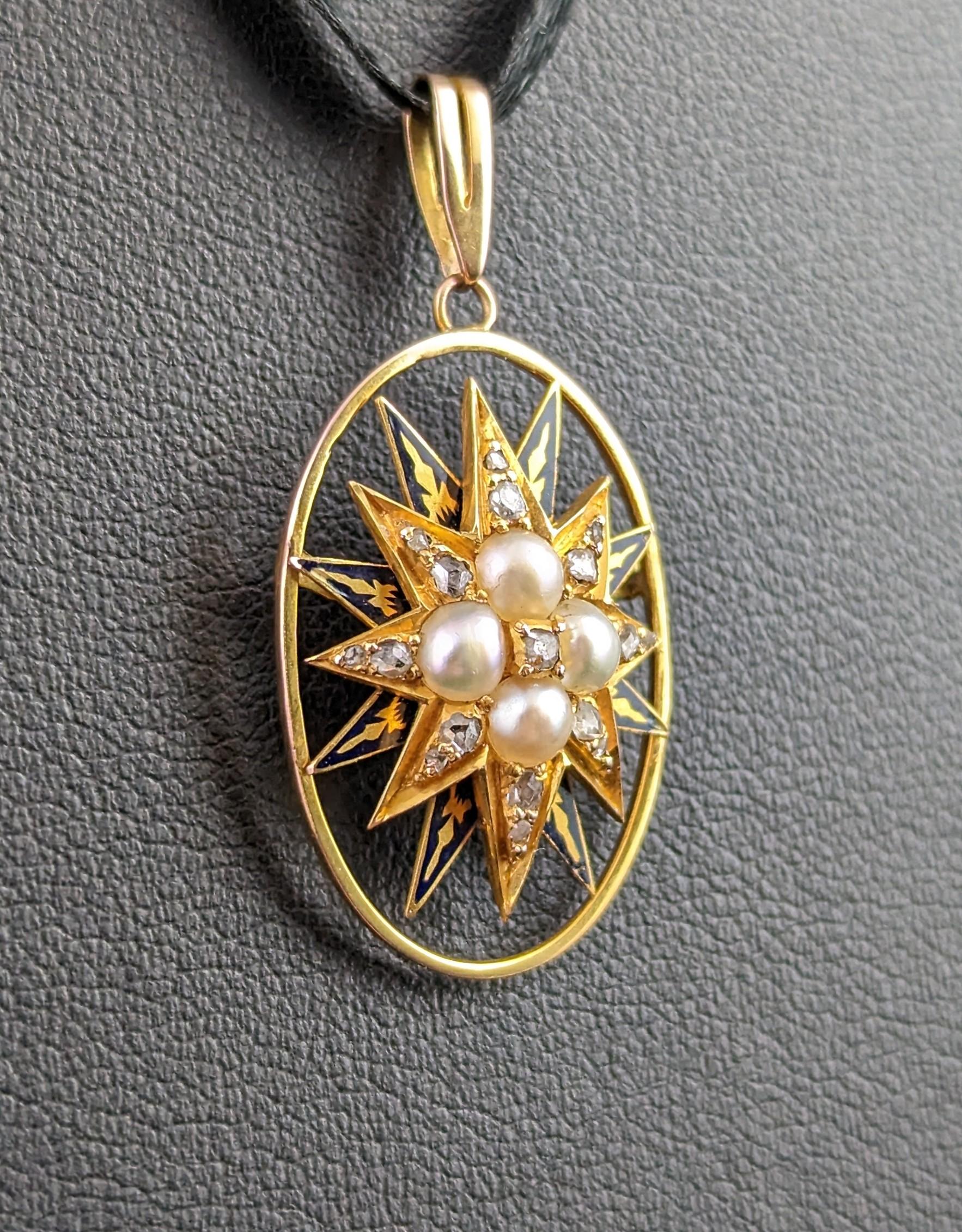 Pendentif étoile ancienne en or 9 carats, diamants et perles fendues, émail bleu  en vente 7