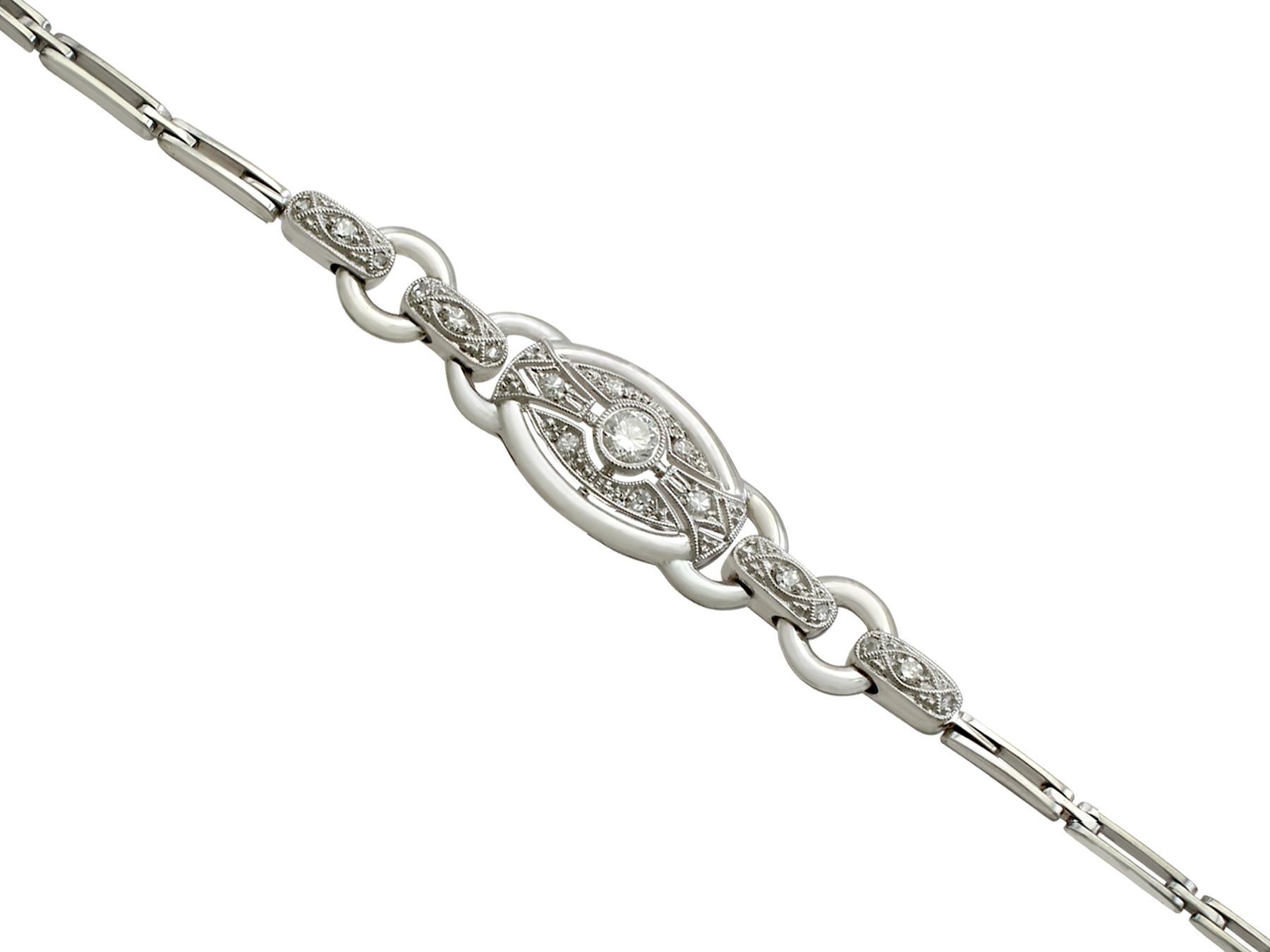 Antique Diamond and White Gold Bracelet, circa 1930 In Excellent Condition In Jesmond, Newcastle Upon Tyne