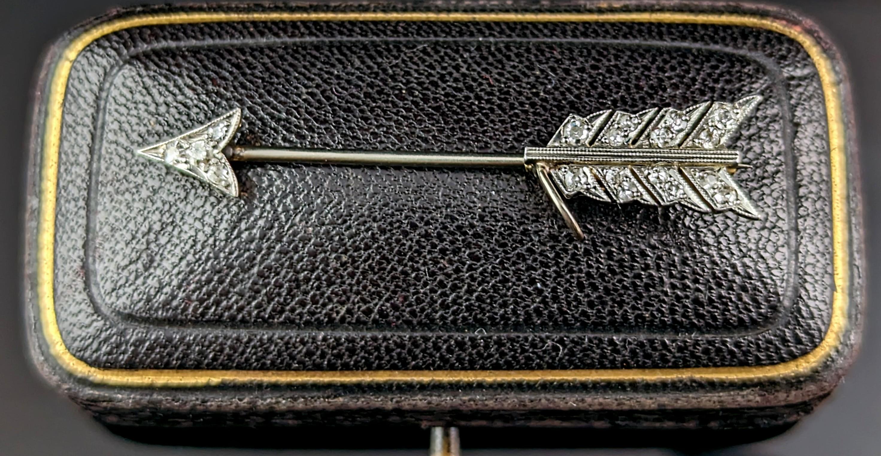 Old European Cut Antique Diamond Arrow pendant, 15k gold and Platinum, Art Deco  For Sale