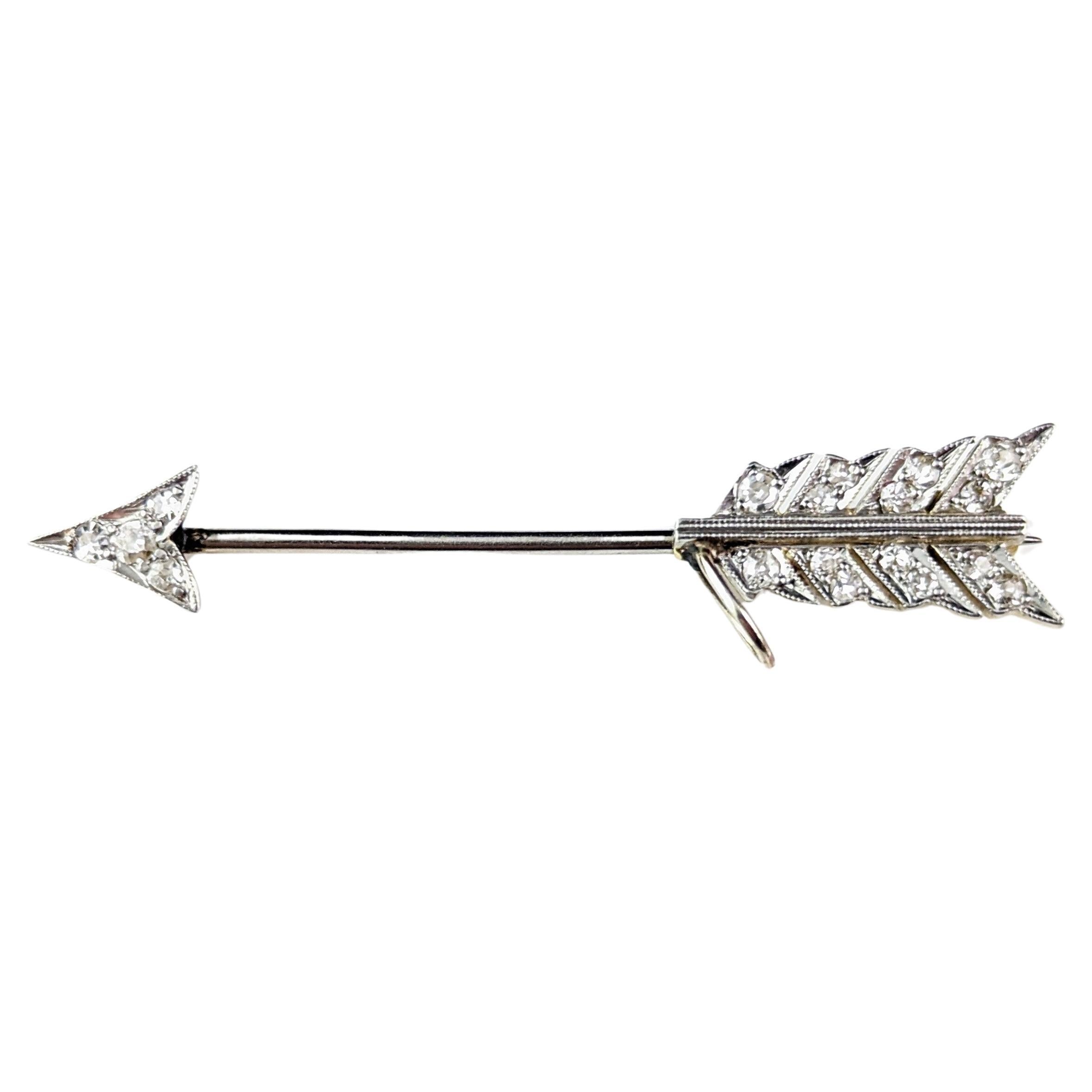Antique Diamond Arrow pendant, 15k gold and Platinum, Art Deco 