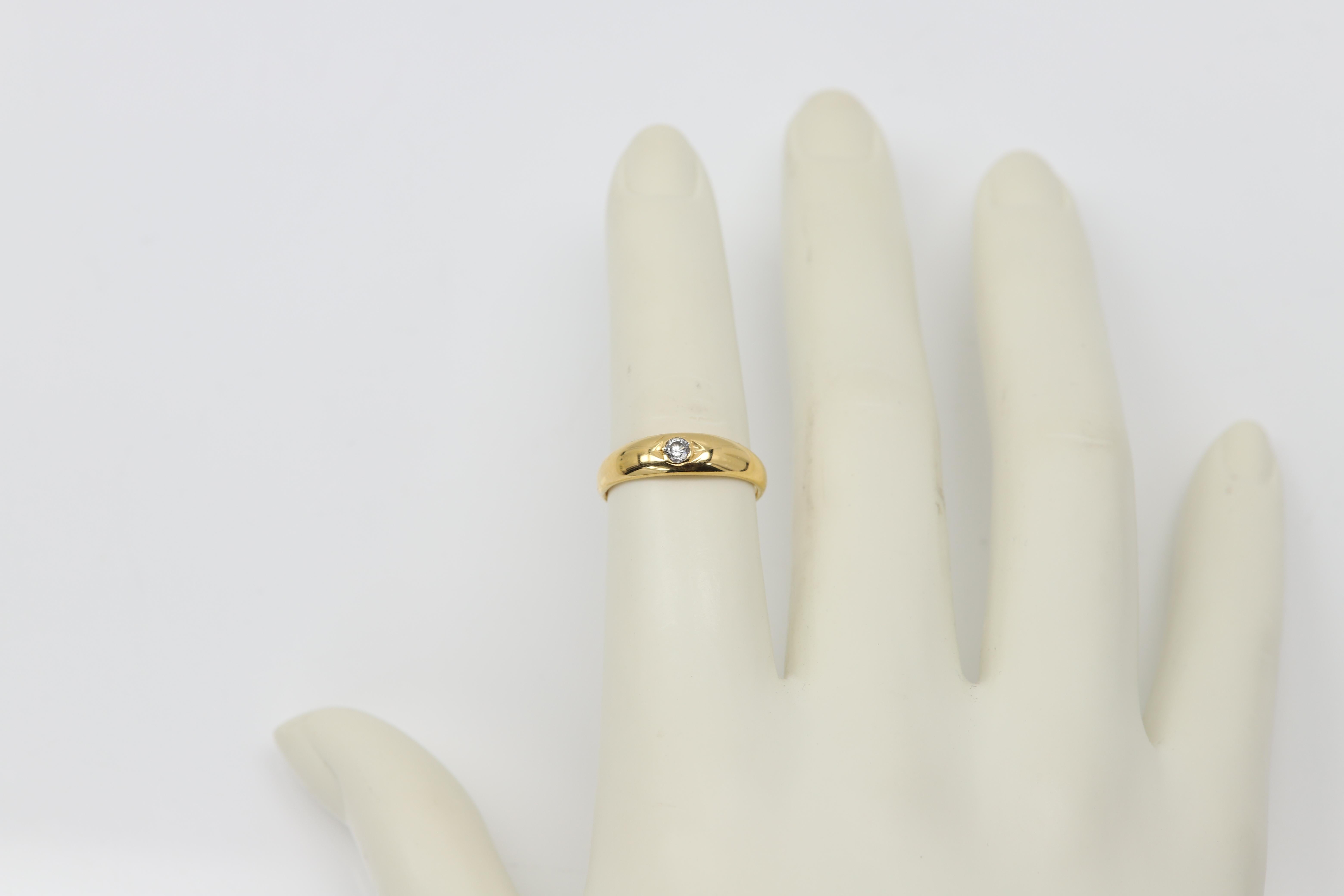 Alliance ancienne en or jaune 18 carats avec diamants Bon état - En vente à Brooklyn, NY