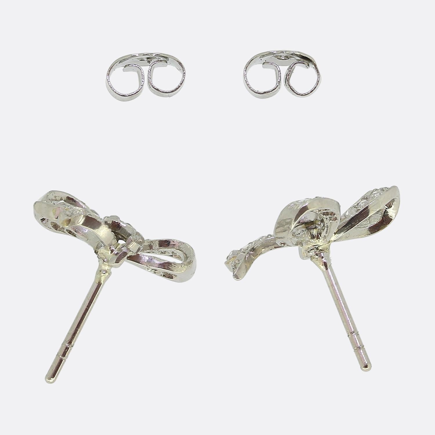 Antique Diamond Bow Earrings In Good Condition For Sale In London, GB