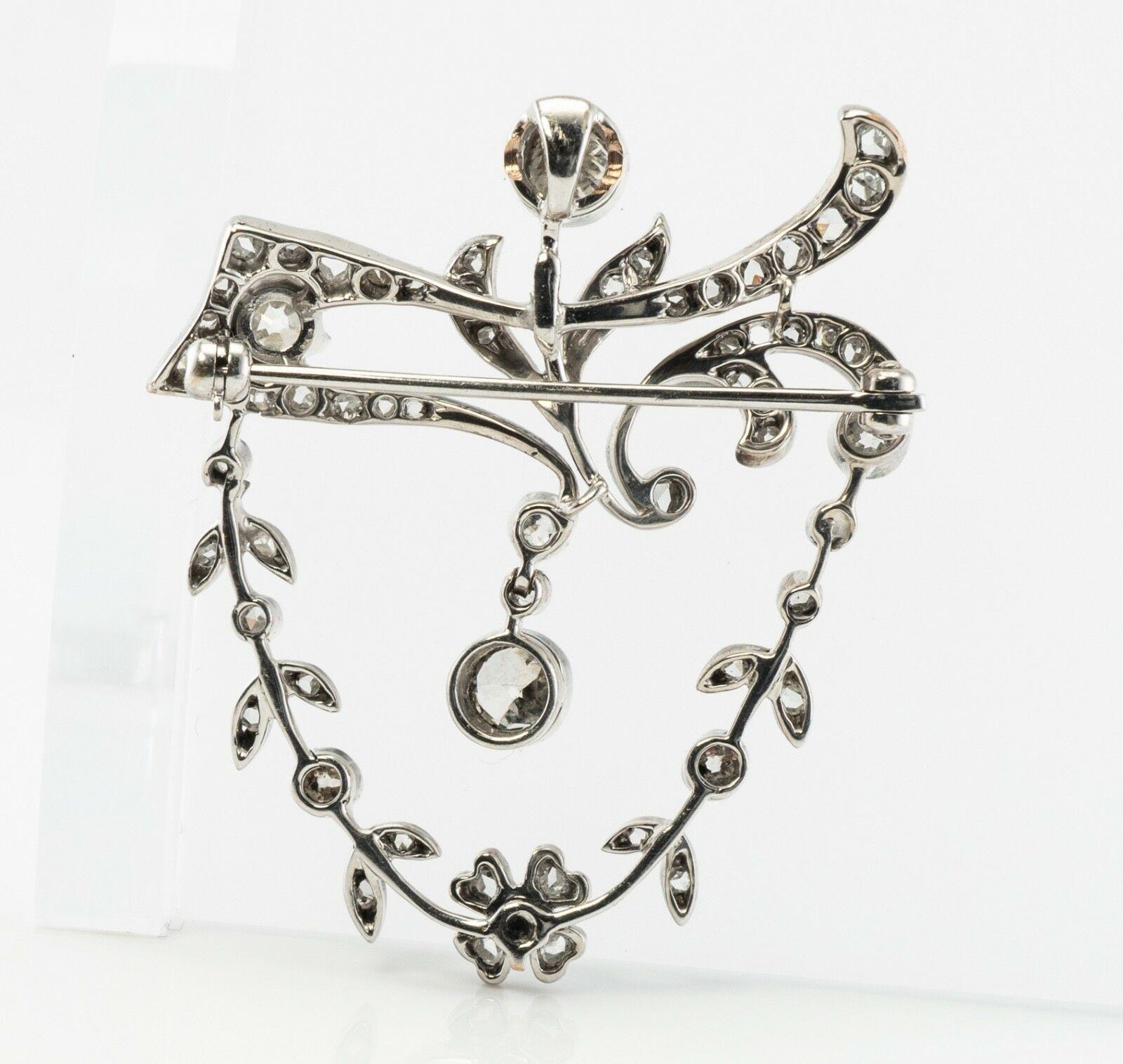 Broche en diamant antique Pendentif floral en or 14K 2.47 TDW en vente 1