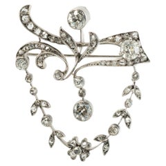 Broche en diamant antique Pendentif floral en or 14K 2.47 TDW