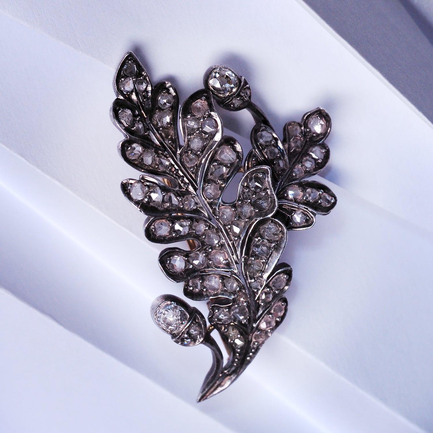 Women's or Men's Antique Diamond Brooch Oak Leaf Gold Silver Old Mined Cut Diamond 1860 For Sale