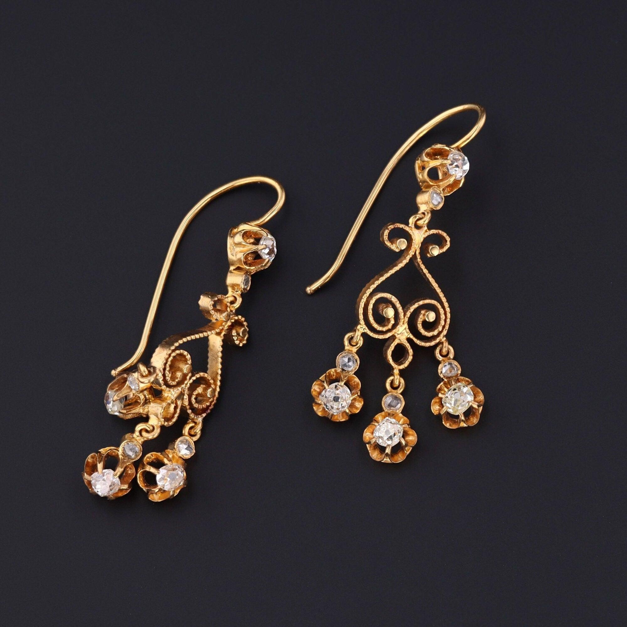 Vittoriano Orecchini a lampadario con diamanti antichi in oro 14k in vendita