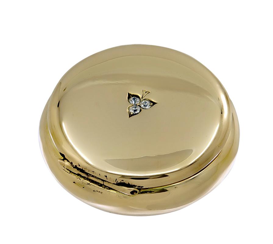 Pillbox aus Gold mit antikem Diamant Kleeblatt für Damen oder Herren im Angebot