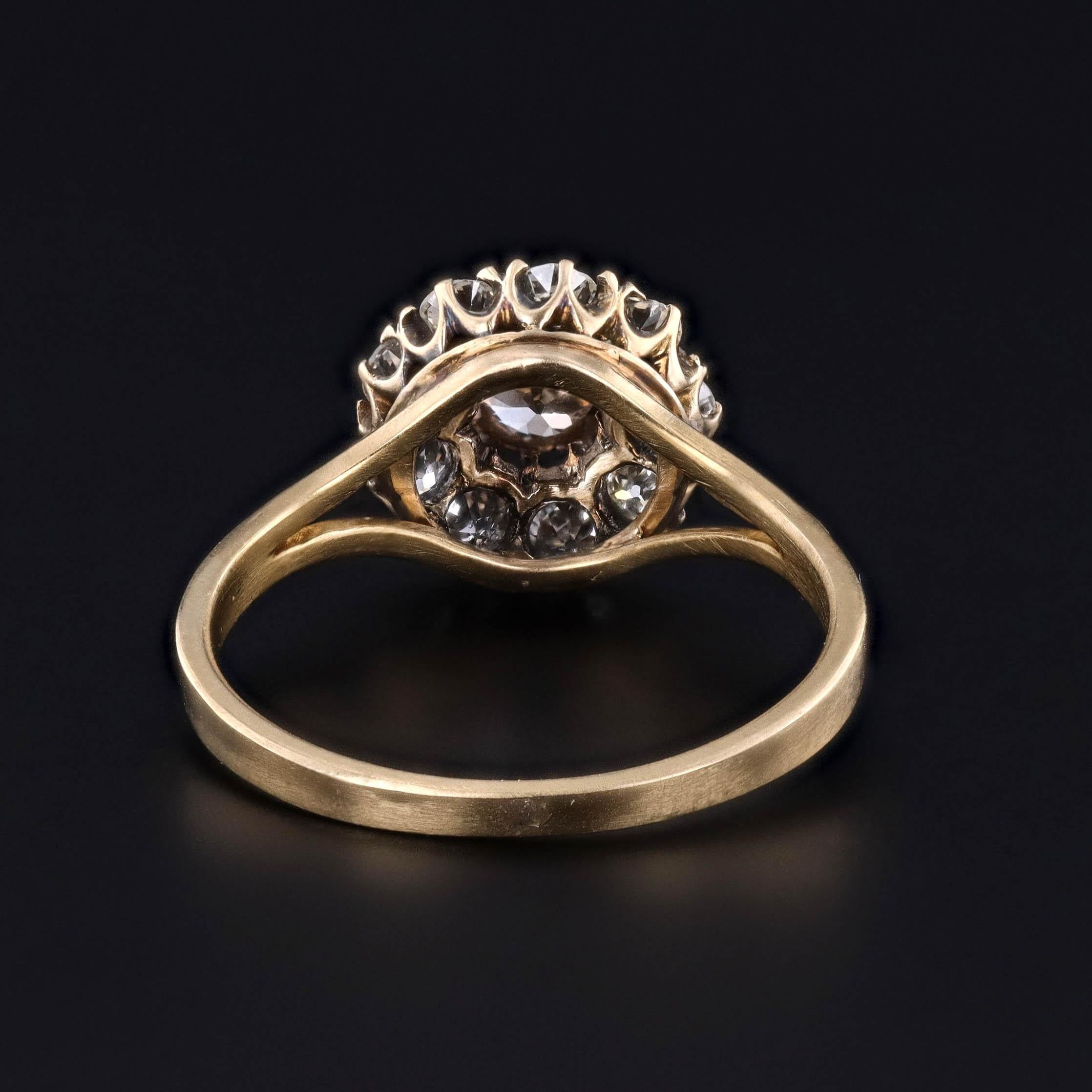 Bague ancienne grappe de diamants en or 18 carats Bon état - En vente à Lewisburg, PA