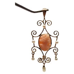 Antiguo diamante coral camafeo colgante lavaliere. Ranúnculo de diamantes de oro de 10 quilates tallado