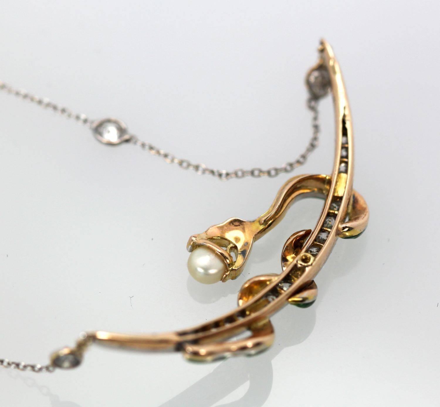 Antique Diamond Crescent Enamel Snake with Pearl on Diamond Chain In Good Condition For Sale In North Hollywood, CA