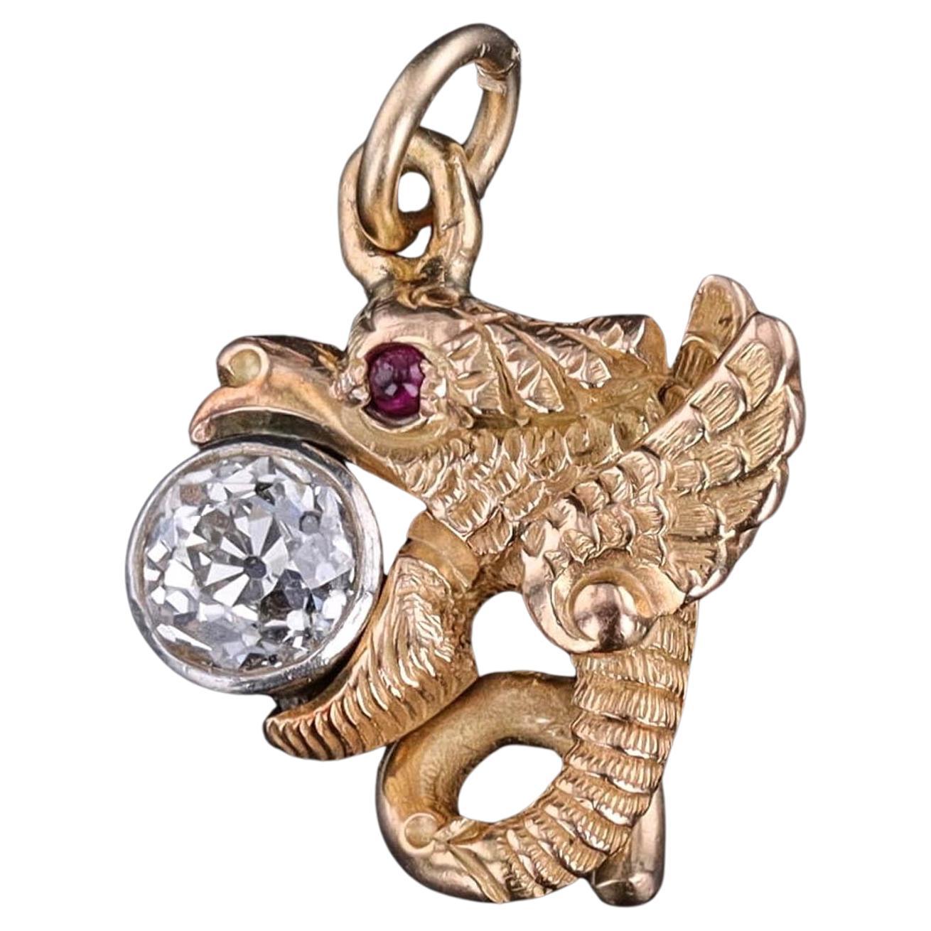 Antique Diamond Dragon Charm of 14k Gold en venta