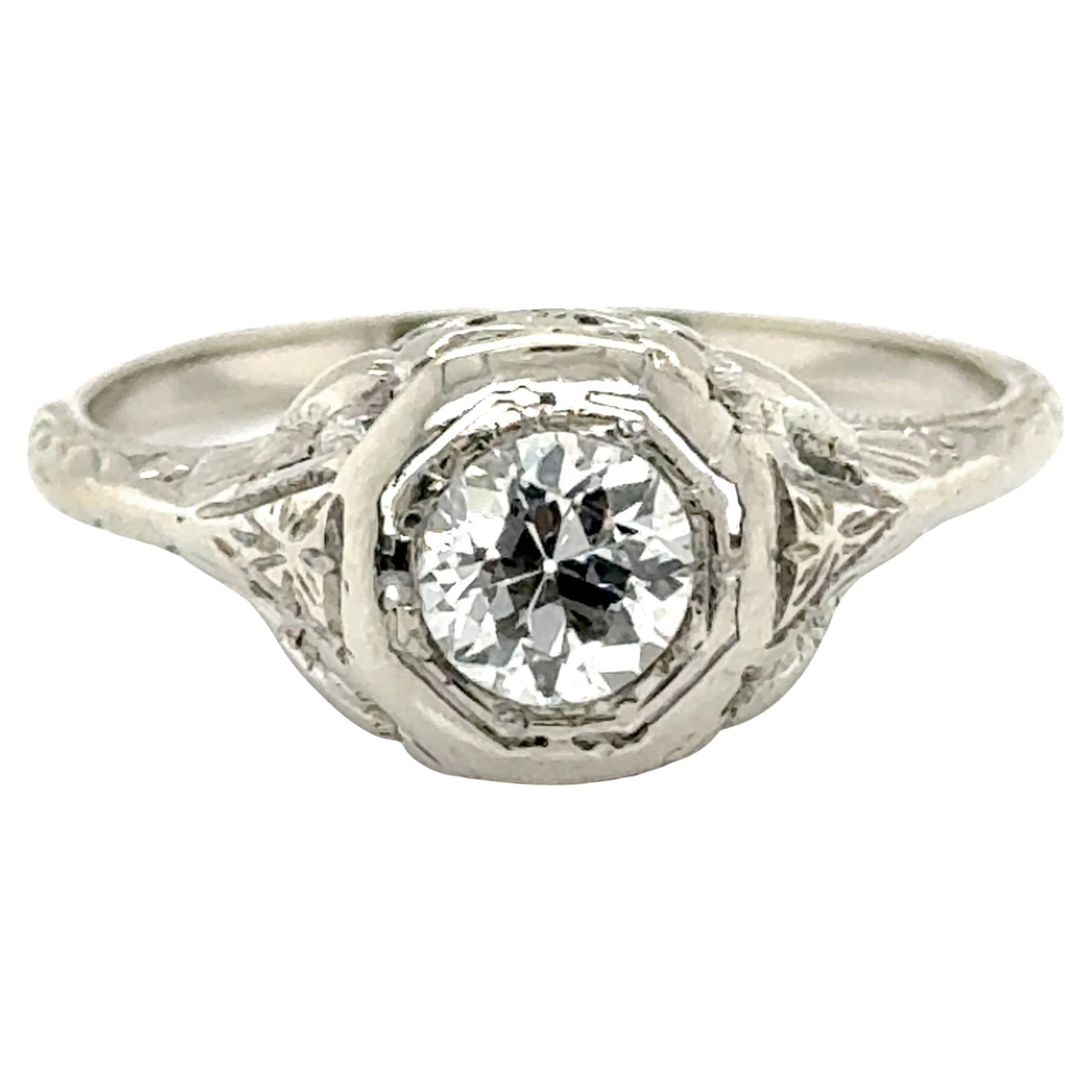 Anillo de compromiso de diamantes antiguos GIA .54ct 18K Love Bird Deco Original de 1930 en venta