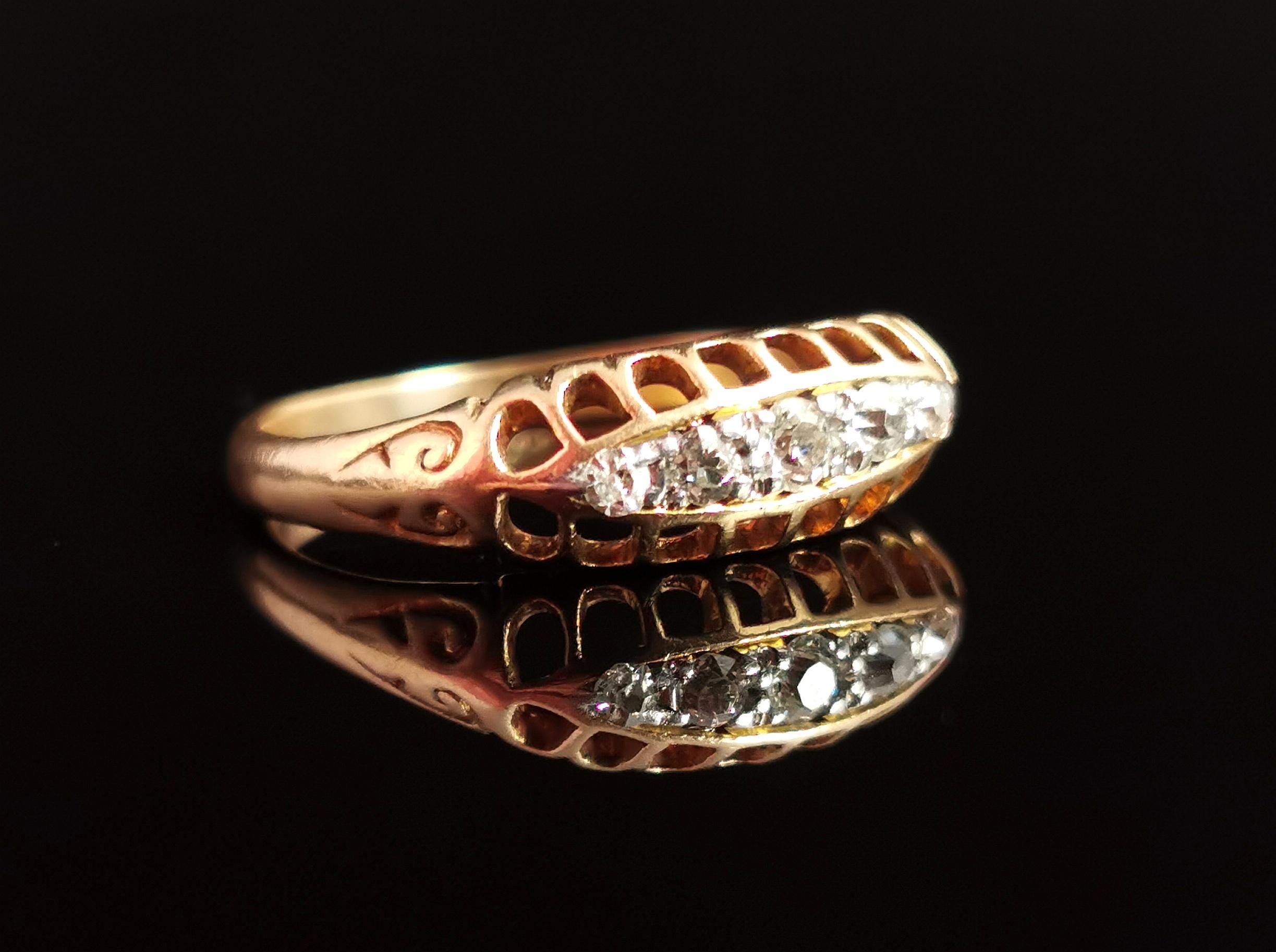 Antique Diamond Five Stone Ring, 18 Karat Yellow Gold, Edwardian For Sale 2