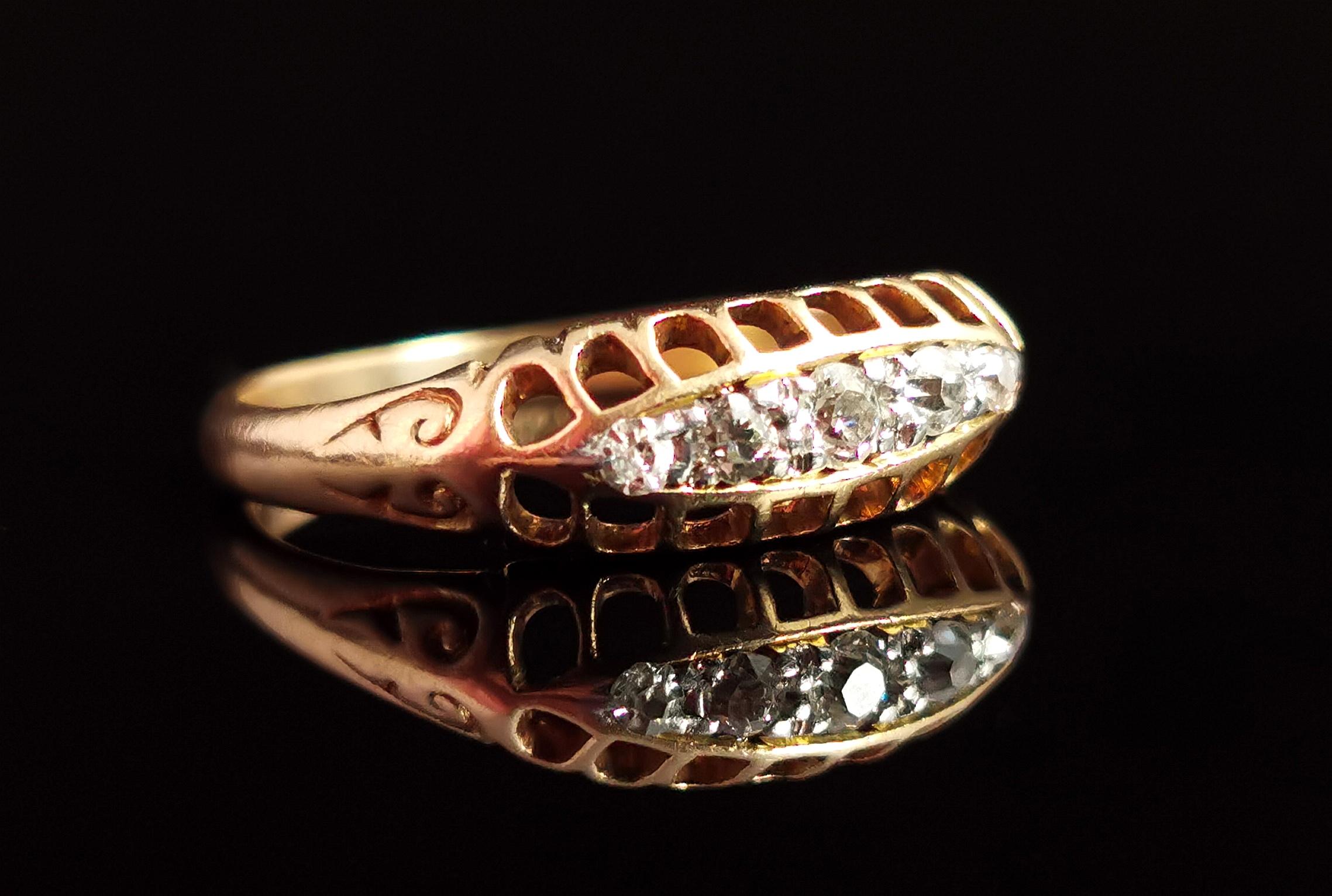 Antique Diamond Five Stone Ring, 18 Karat Yellow Gold, Edwardian For Sale 1