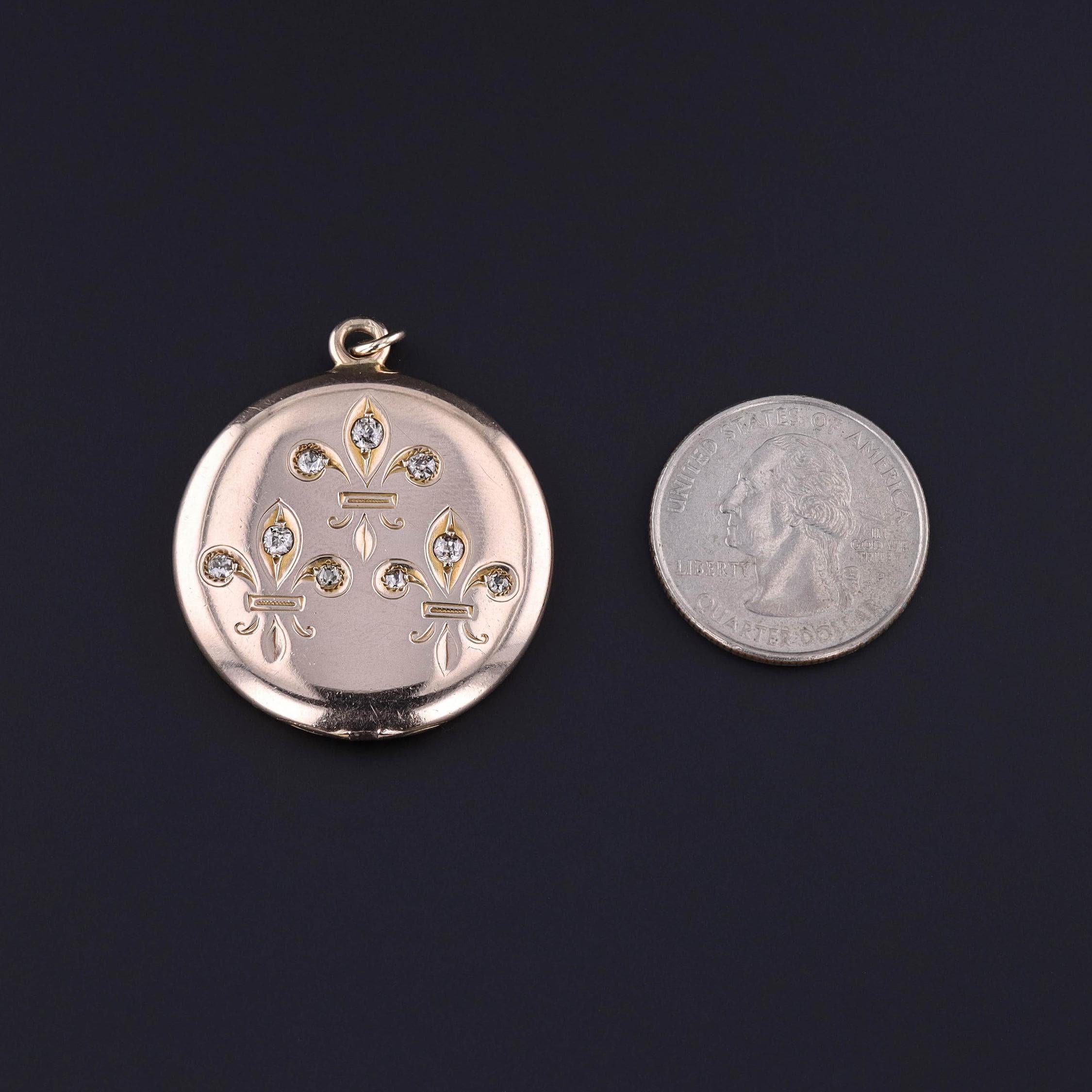 Round Cut Antique Diamond Fleur de Lis Locket of 10k Gold For Sale