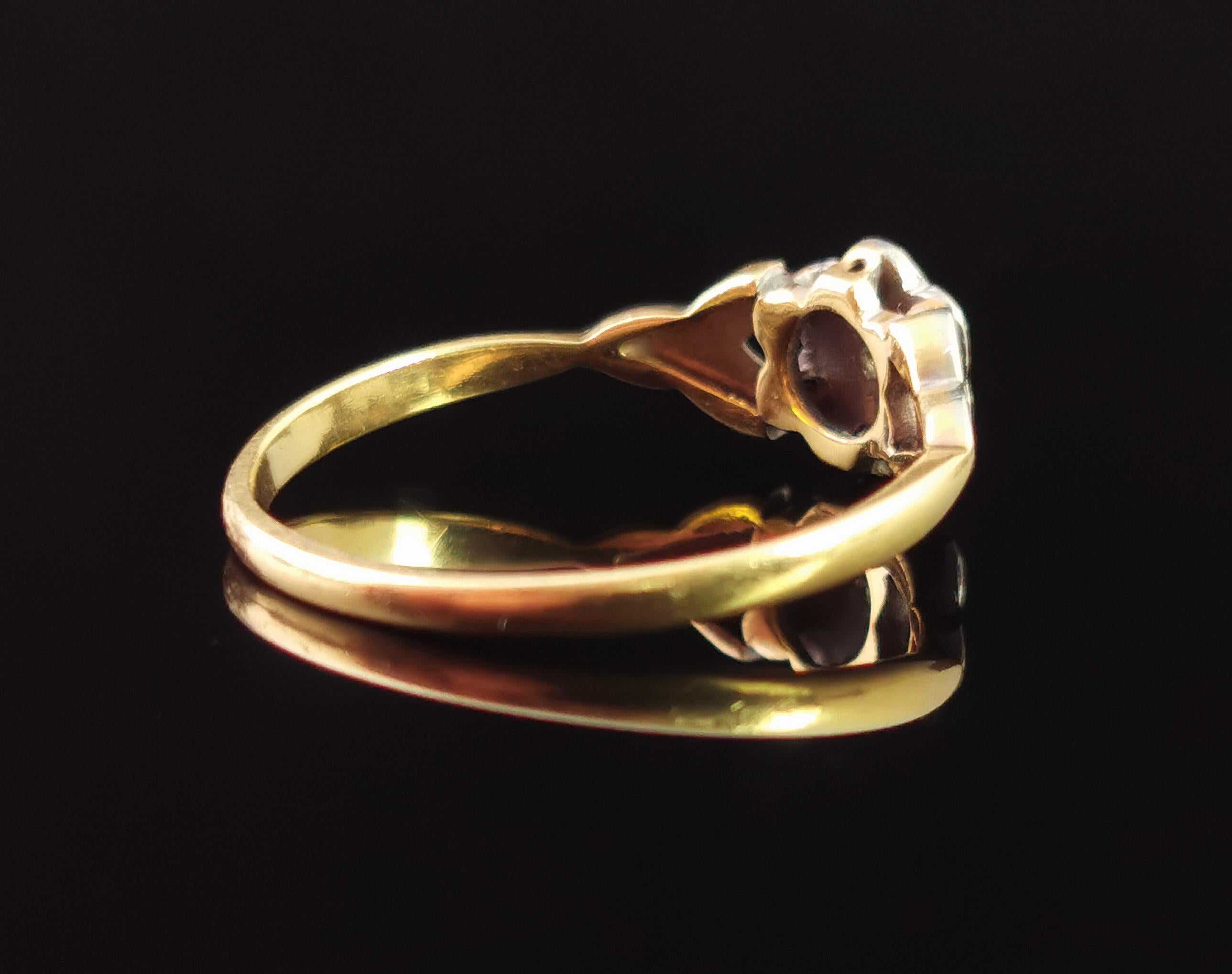 Round Cut Antique Diamond Flower Ring, 18 Karat Yellow Gold and Platinum