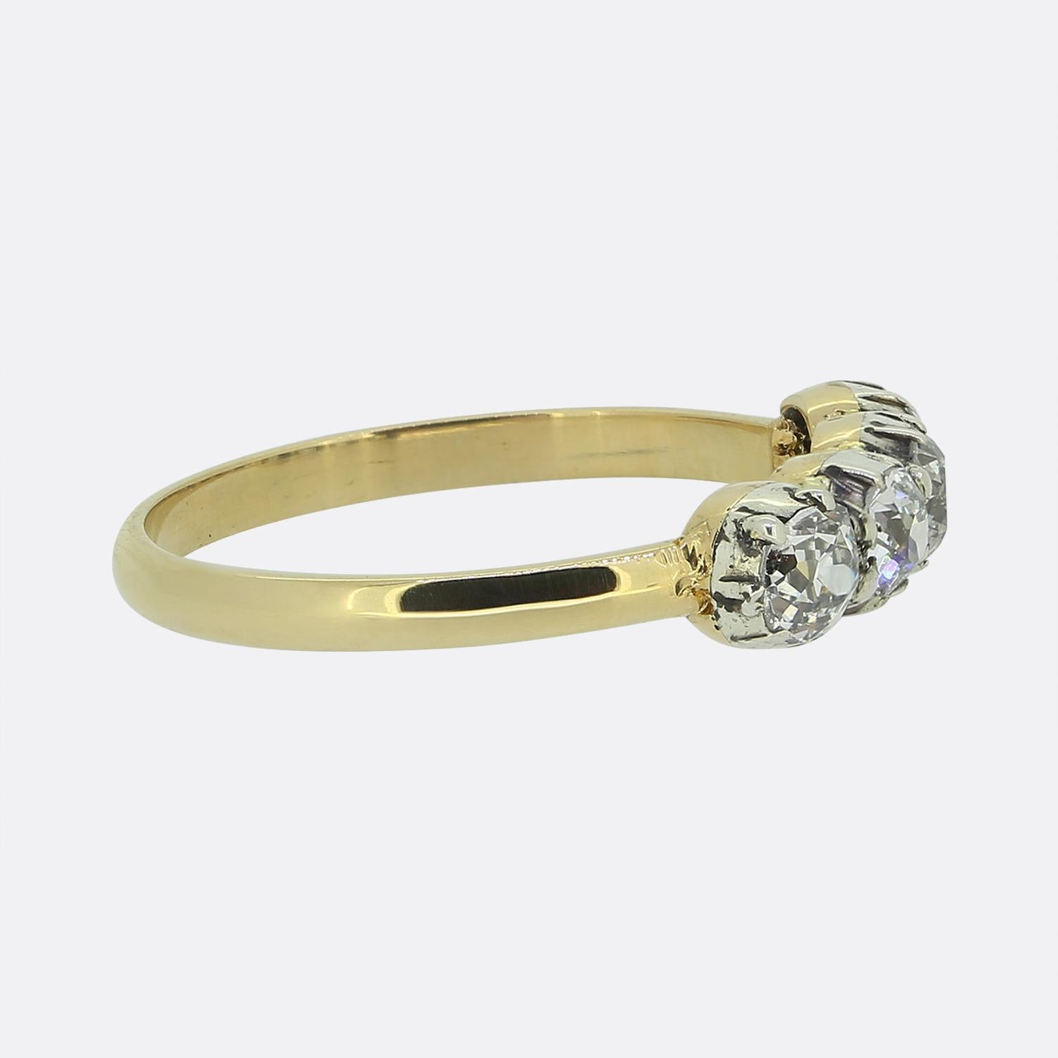 Anello antico con quattro pietre e diamanti A. Stone In condizioni buone in vendita a London, GB