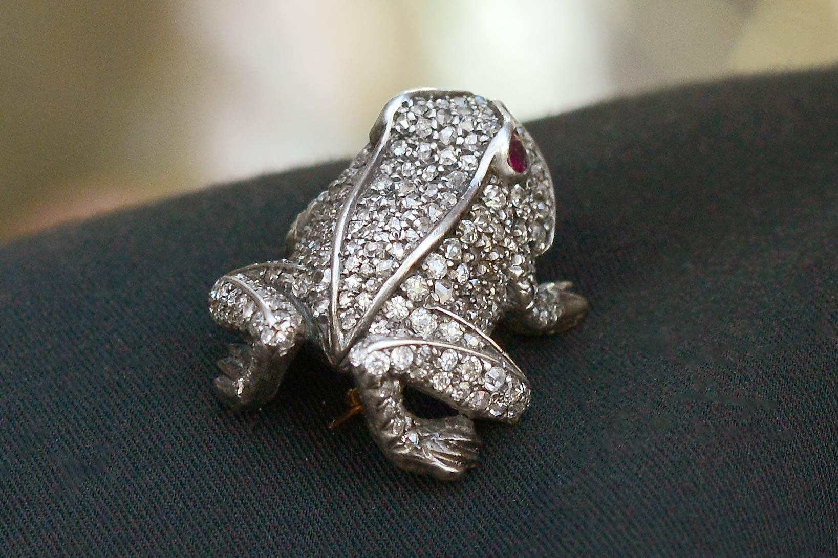 Art Nouveau Antique Diamond Frog Pin Brooch Ruby Eyes Toad 2 Carats Old Mine European Rose