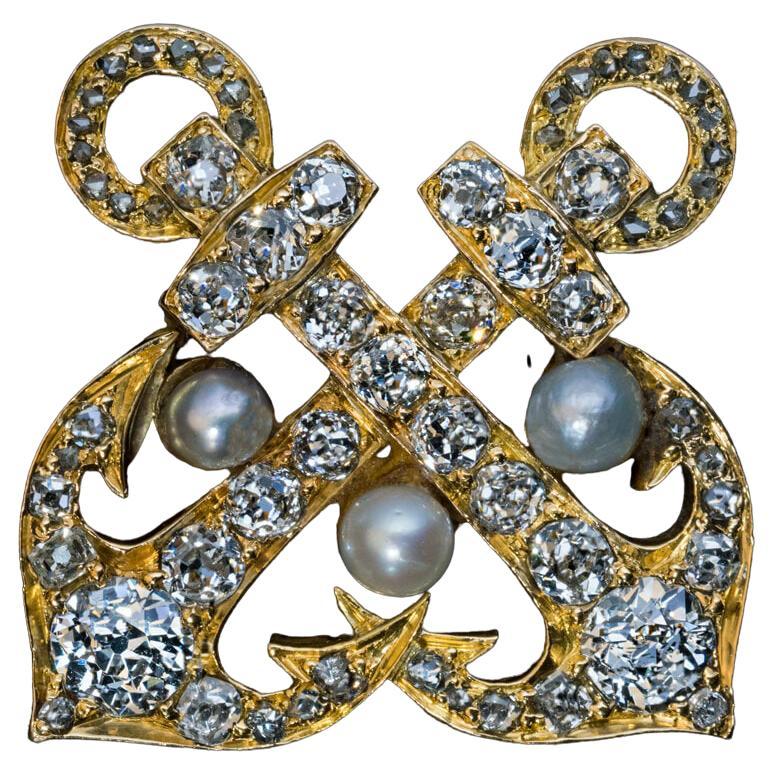 Broche antique en forme d'ancre en or et diamants  en vente