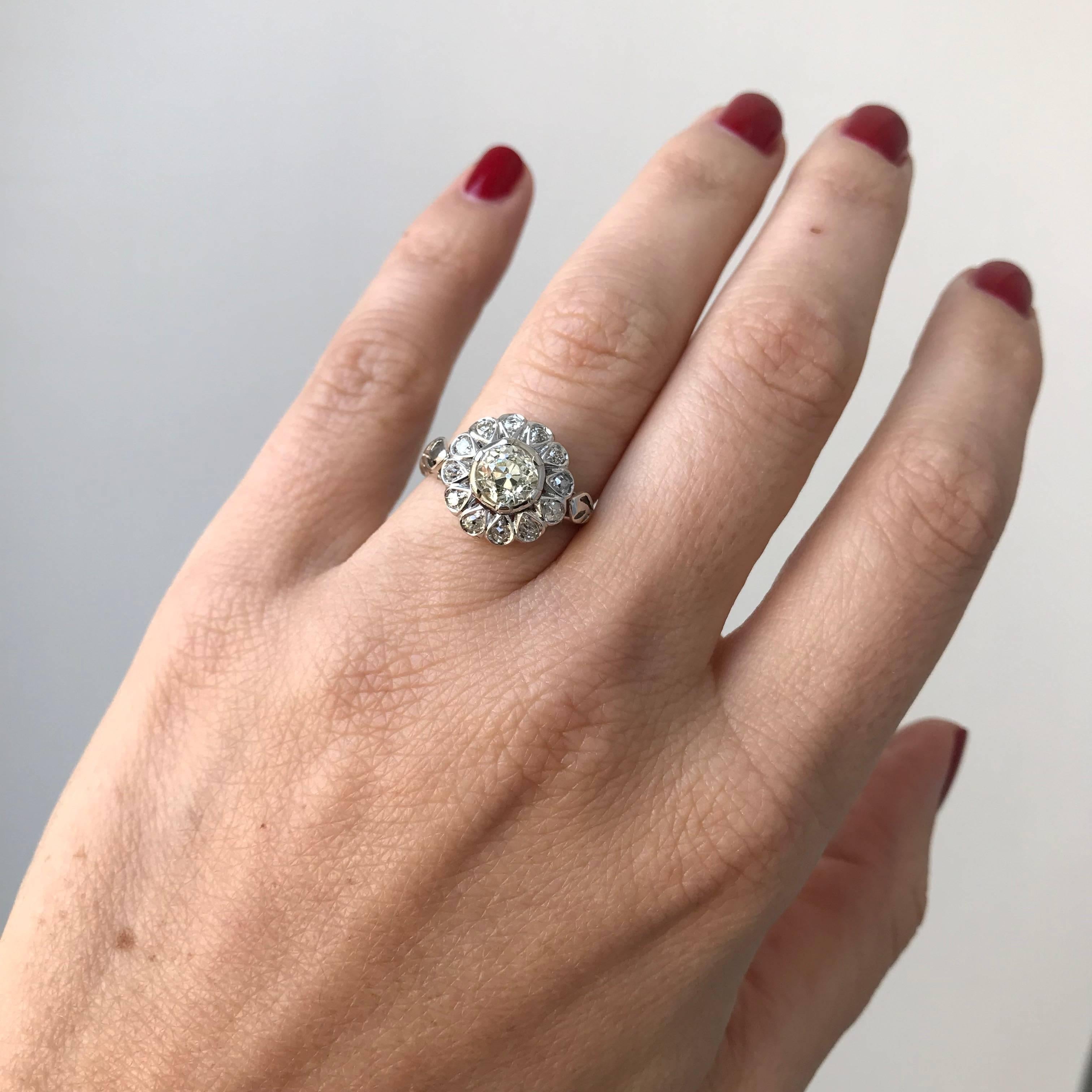 Women's Antique Diamond Gold Cluster Ring