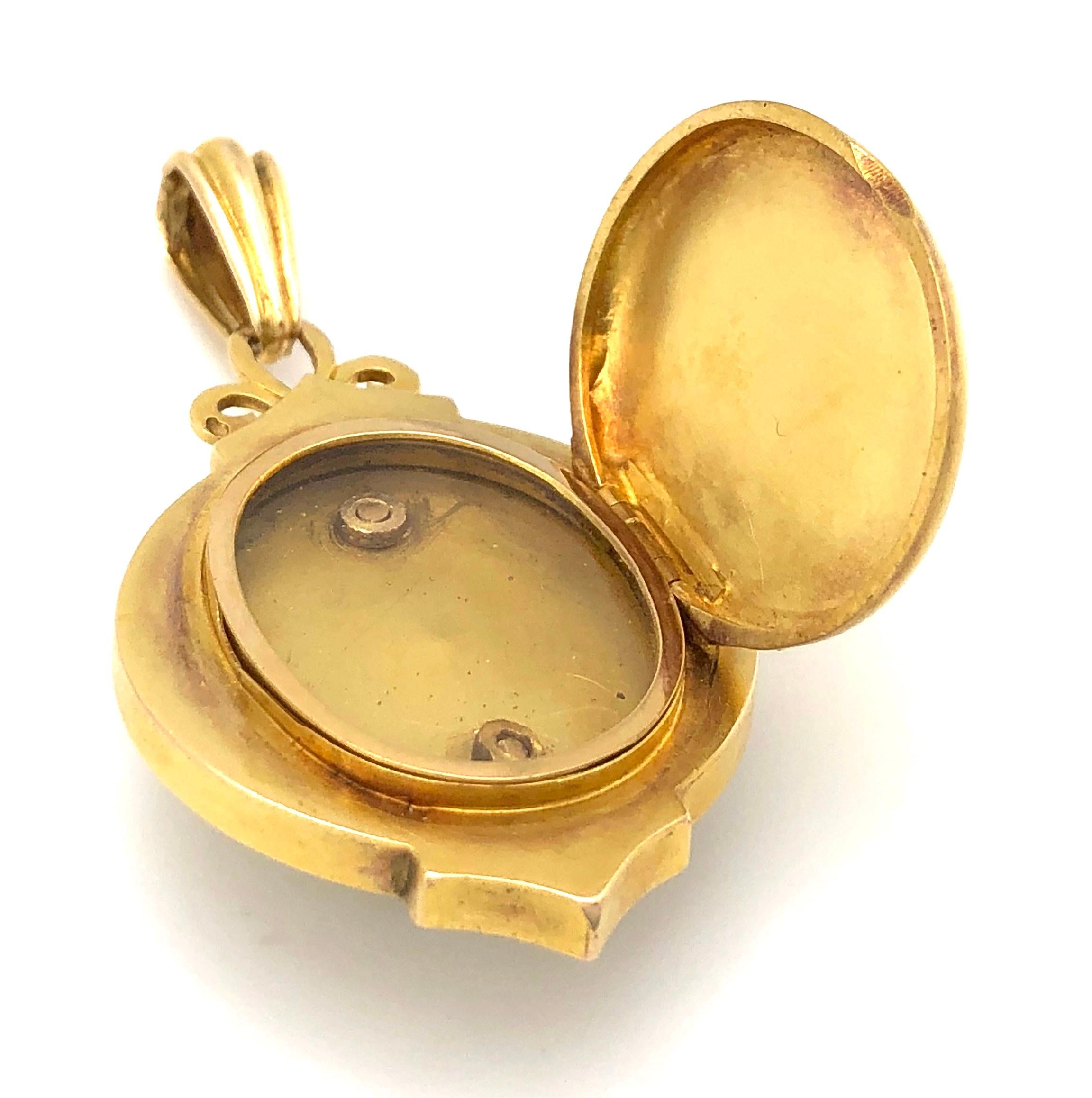 flower locket gold design