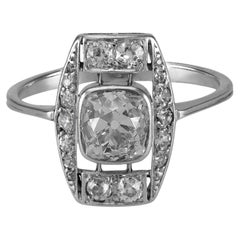 Bague ancienne en or et diamants