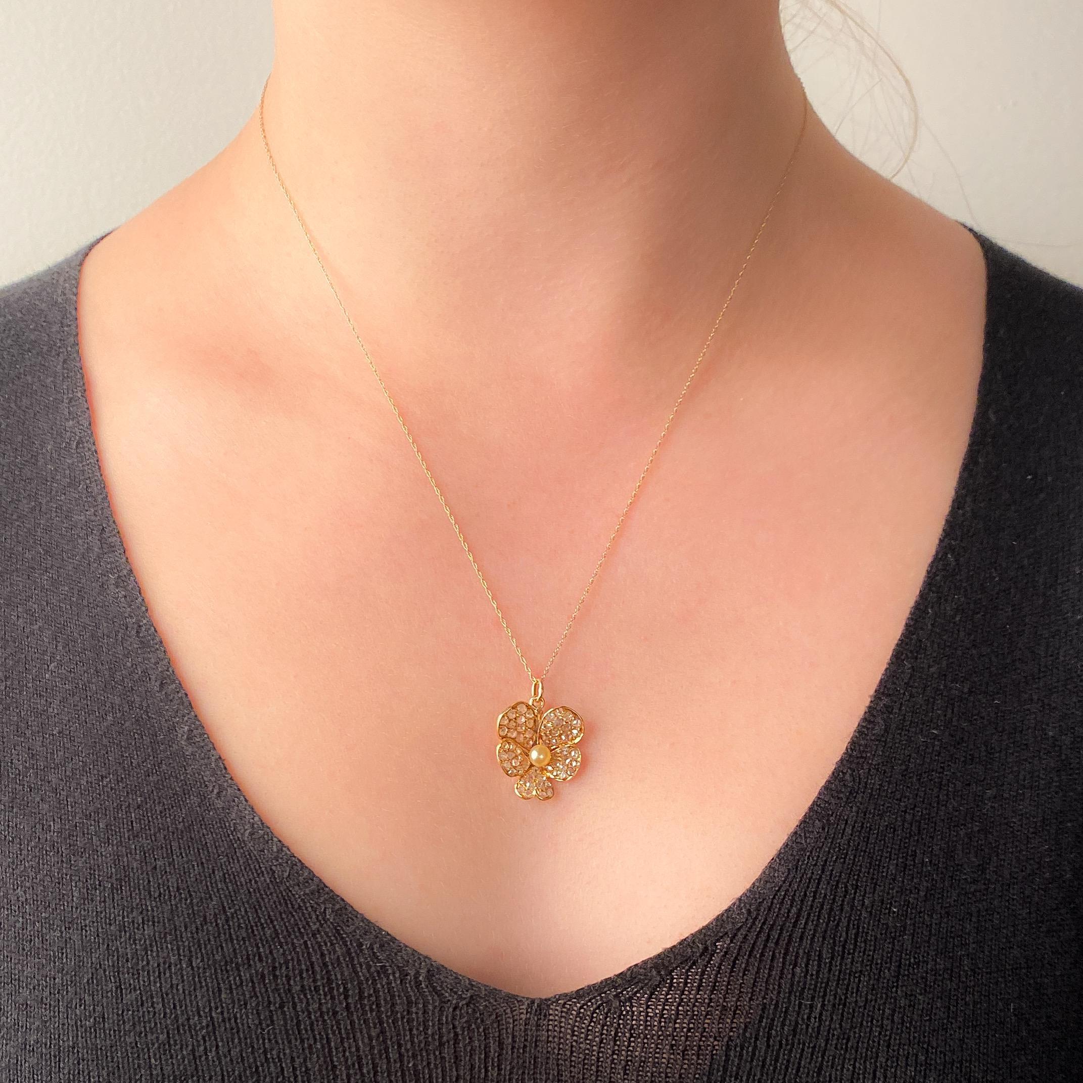 Taille rose Pendentif Panse en or 18k avec diamants anciens en vente