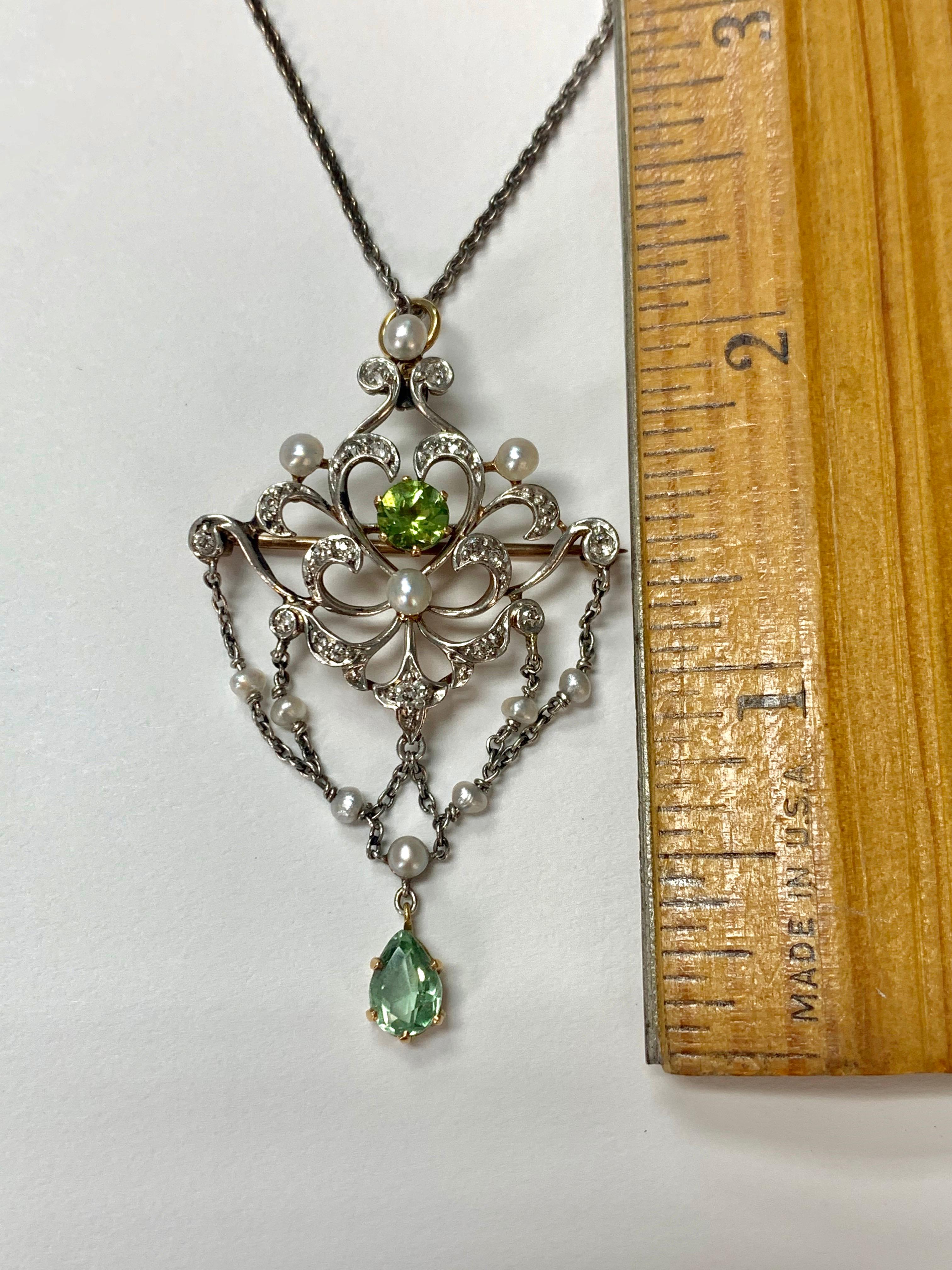 Antique Diamond Pearl and Peridot Necklace in 14K White Gold For Sale 3
