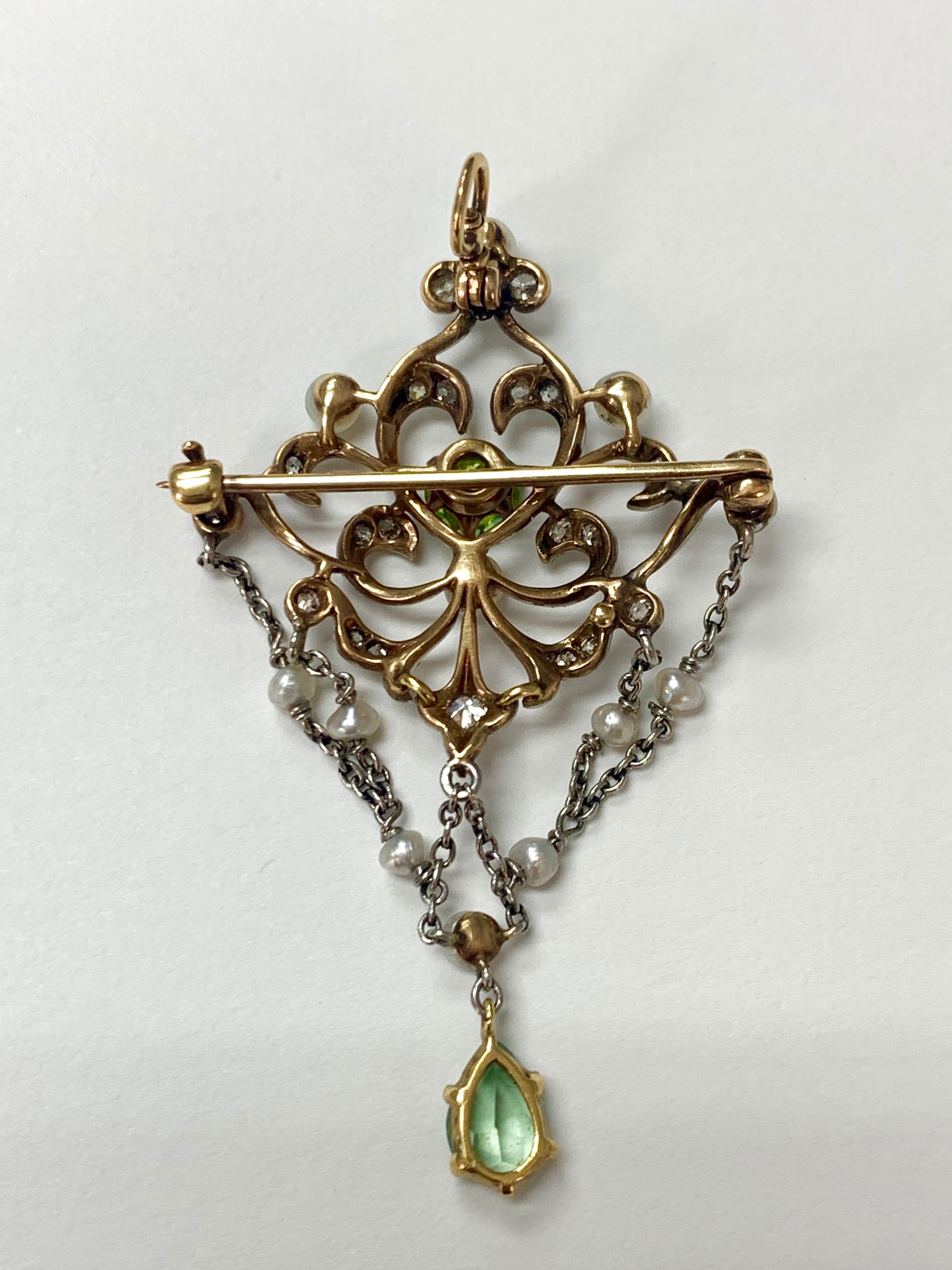 Antique Diamond Pearl and Peridot Necklace in 14K White Gold For Sale 1