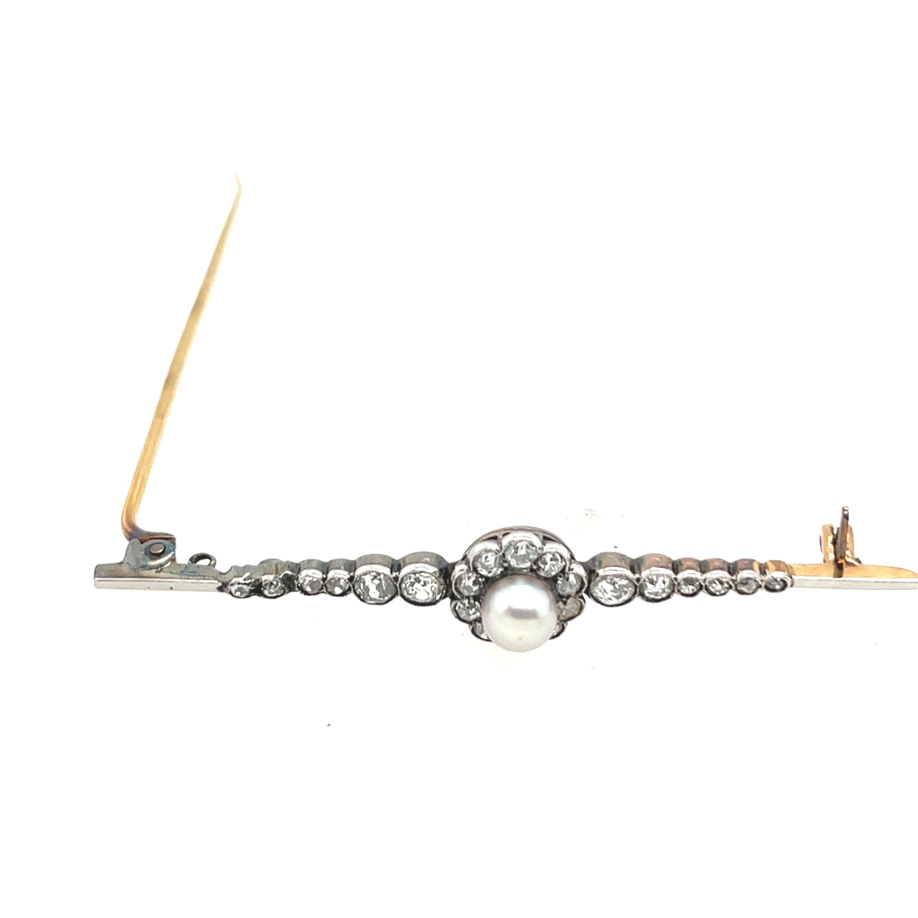 Women's or Men's Antique Diamond & Pearl Brooch Set In Platinum & 12ct Yellow Gold For Sale