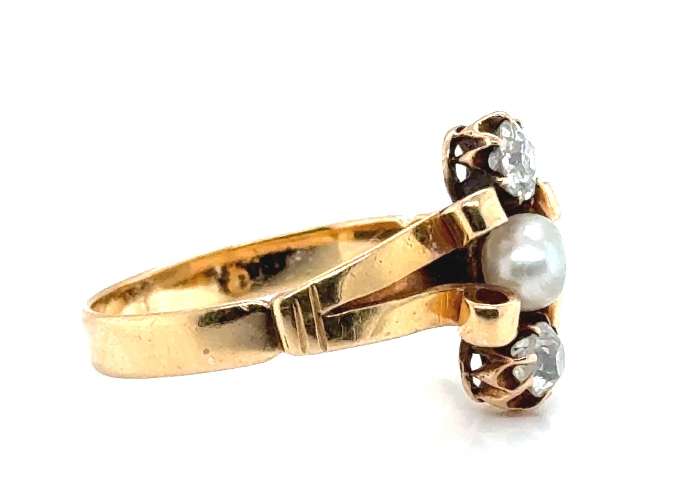 Genuine Original Victorian Antique from the 1880's-1900's Pearl & .40ct Diamond 14K Yellow Gold Engagement/Cocktail Ring



Featuring a Beautiful 5mm Pearl Center With Two 1/5ct F/G-SI1 Old Mine Cut Natural Diamonds

Gorgeous Unique Hand Carved
