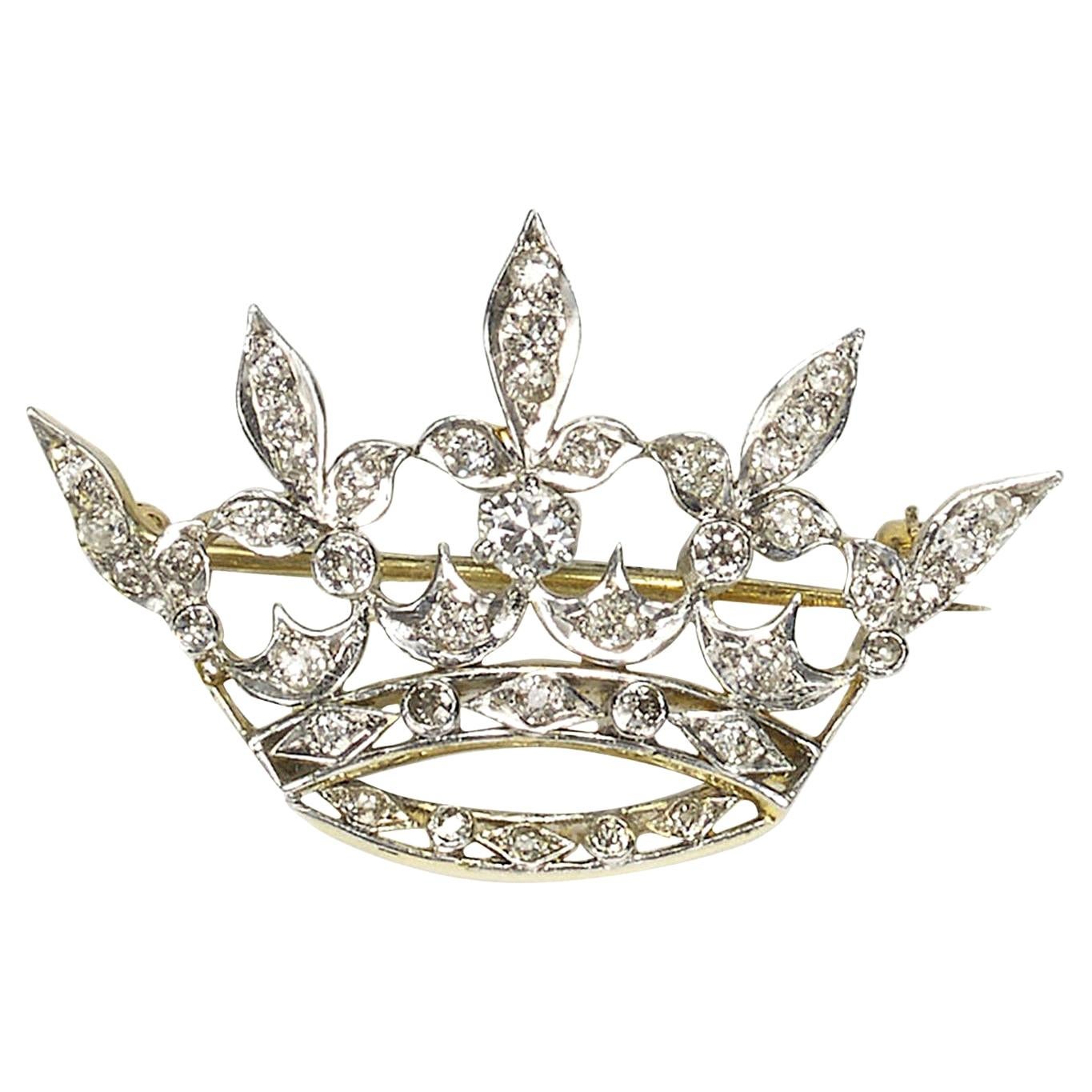 Broche couronne ancienne en diamant, platine et or, vers 1915