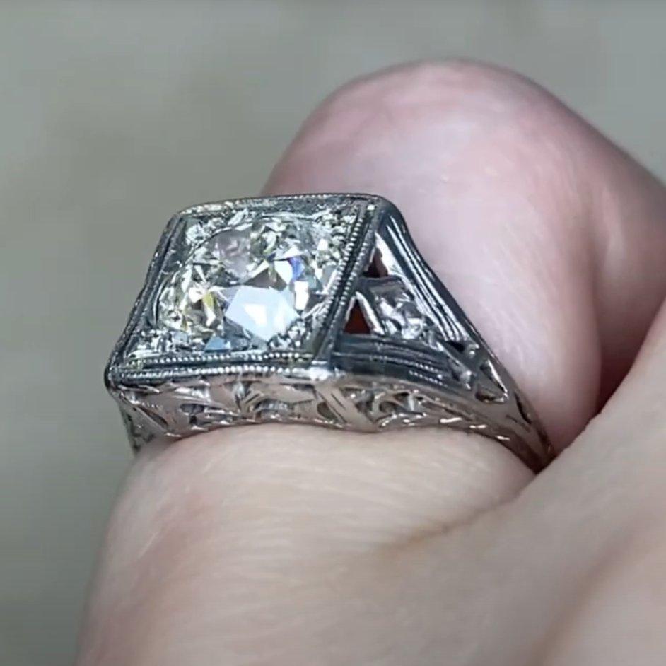 Antiker Diamant-Verlobungsring aus Platin (ca. 1,50 Karat), Platin (Art déco) im Angebot