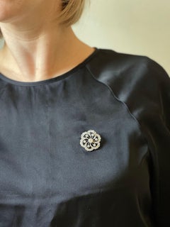 Broche antiguo de oro platino con diamantes