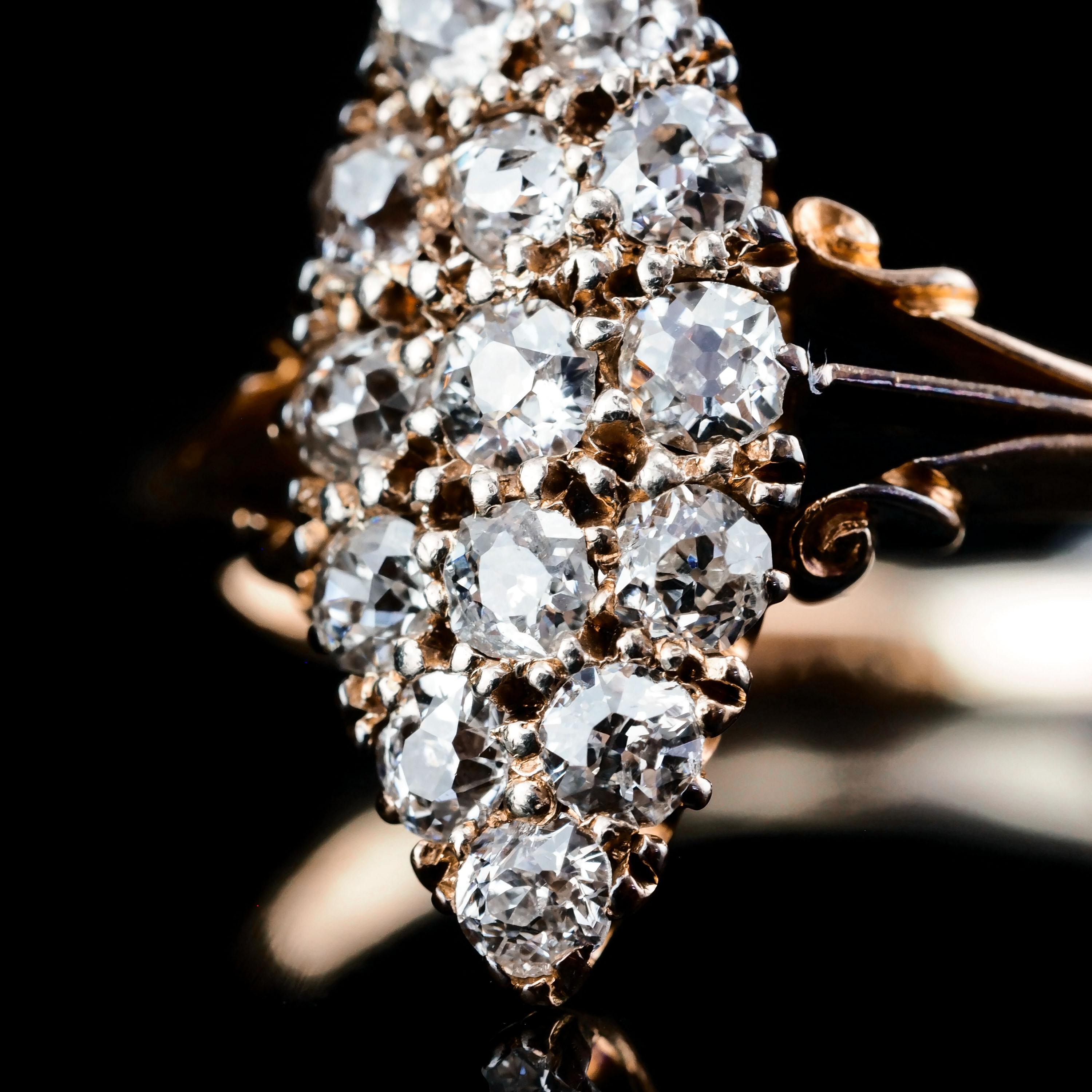 Antique Diamond Ring 18K Gold Navette/Cluster Design - c.1900s For Sale 3